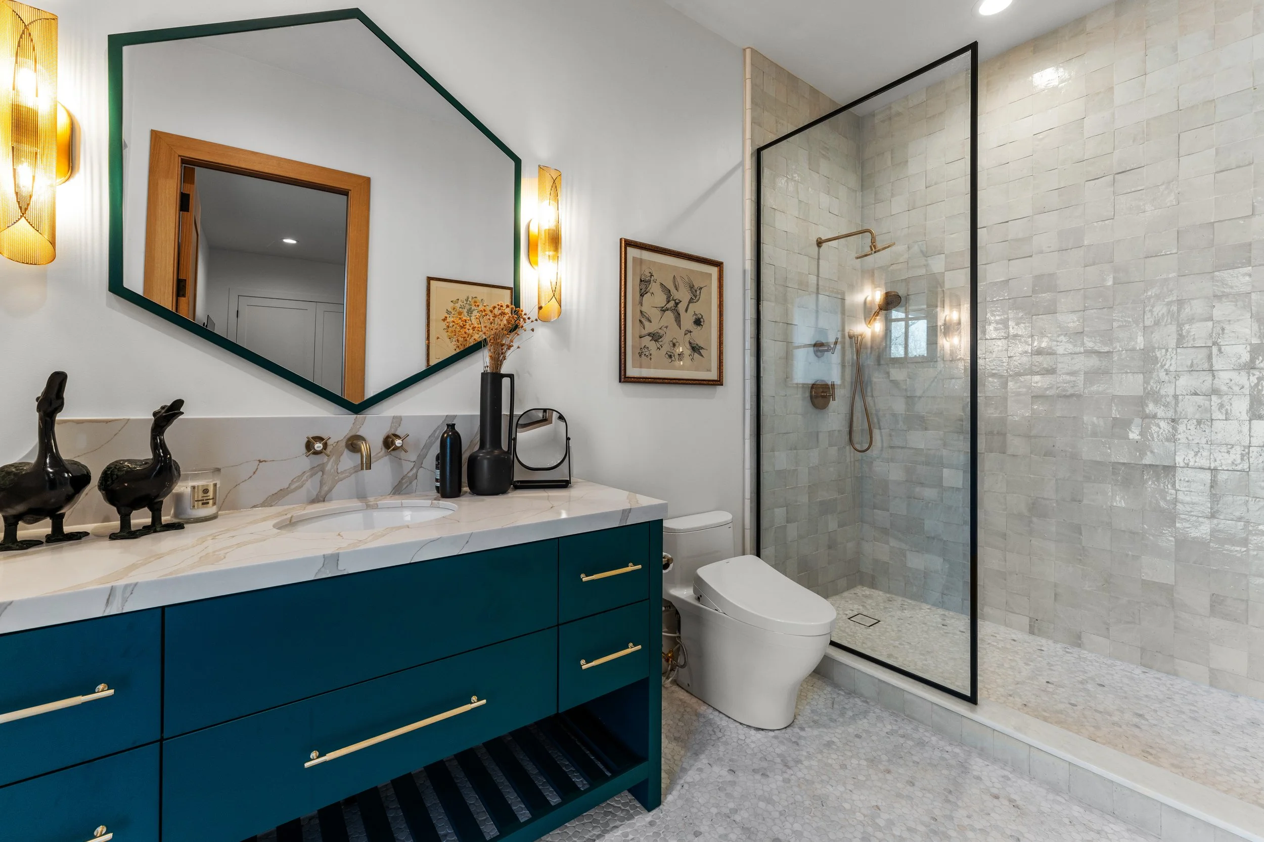 251 Mondrian - main 37.jpg