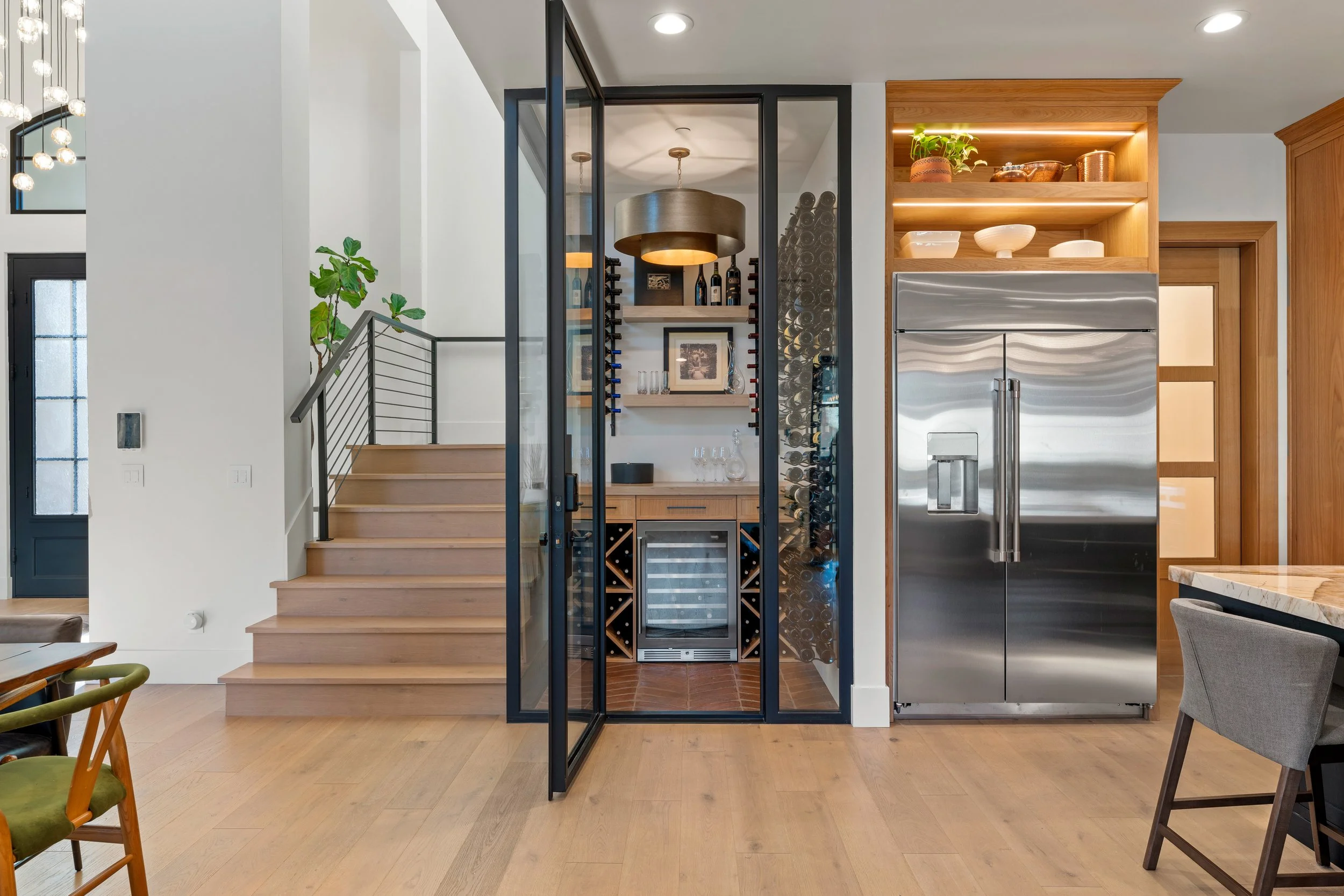 251 Mondrian - main 8.jpg