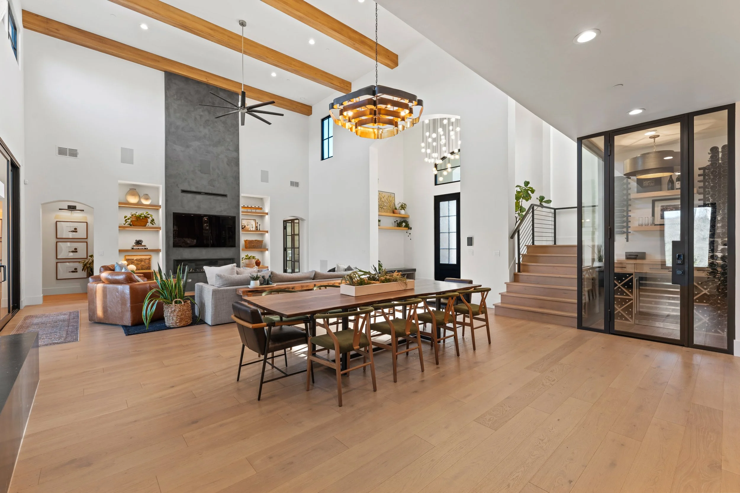 251 Mondrian - main 7.jpg