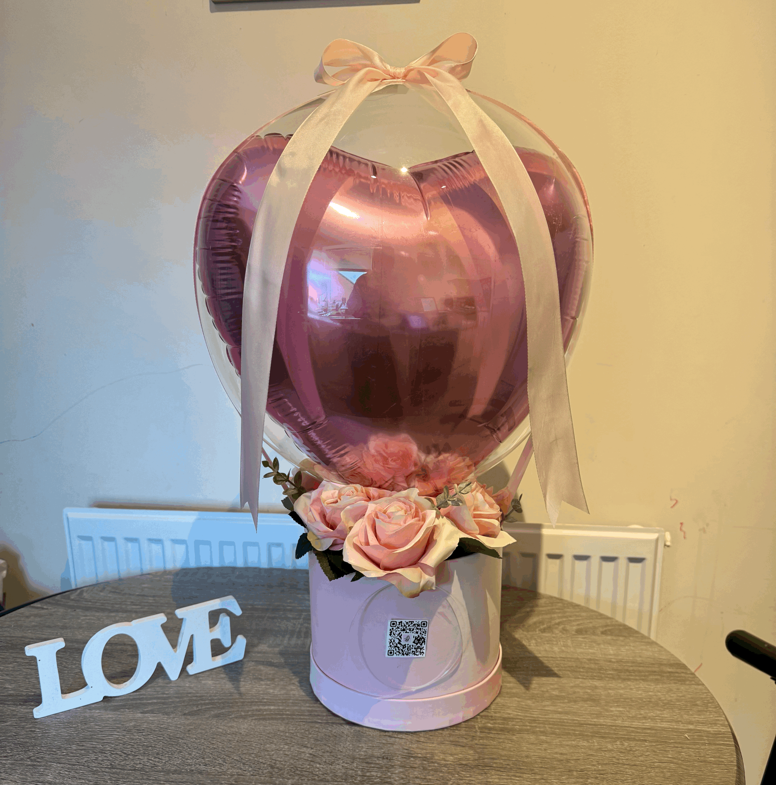 Radiant Heart Balloon Centerpiece