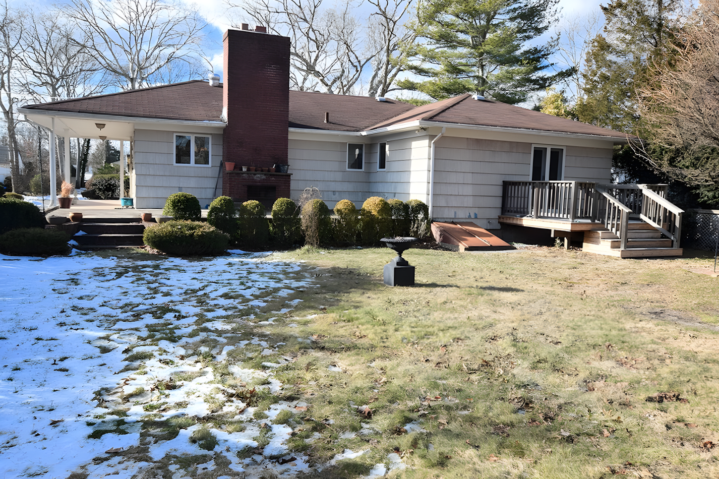 41 Country Club Rd.