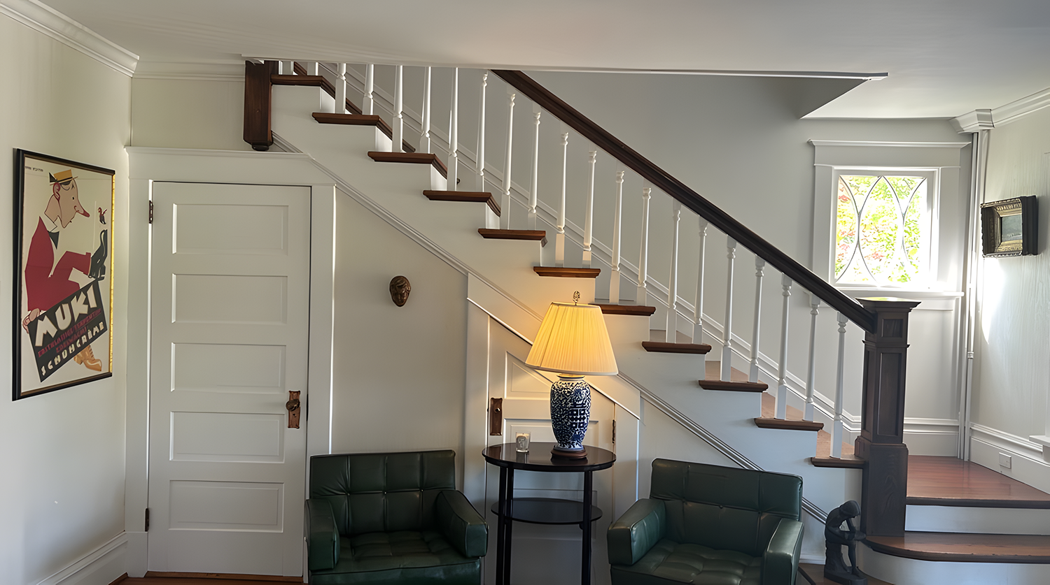 38 Brown's Lane