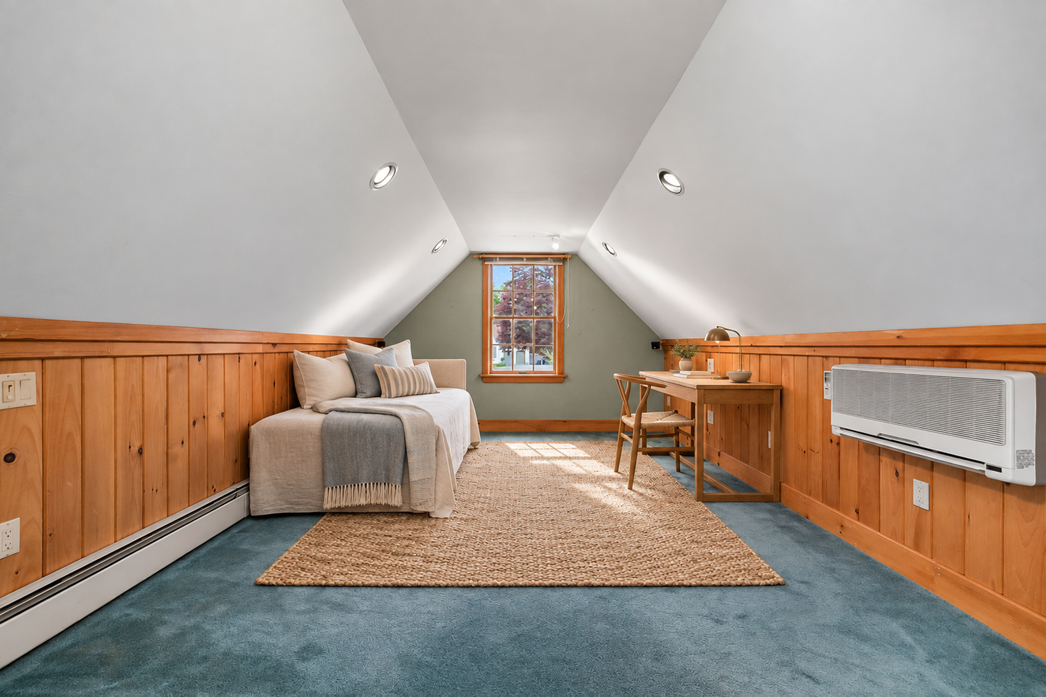 6 Prairie Lane Attic 2.png