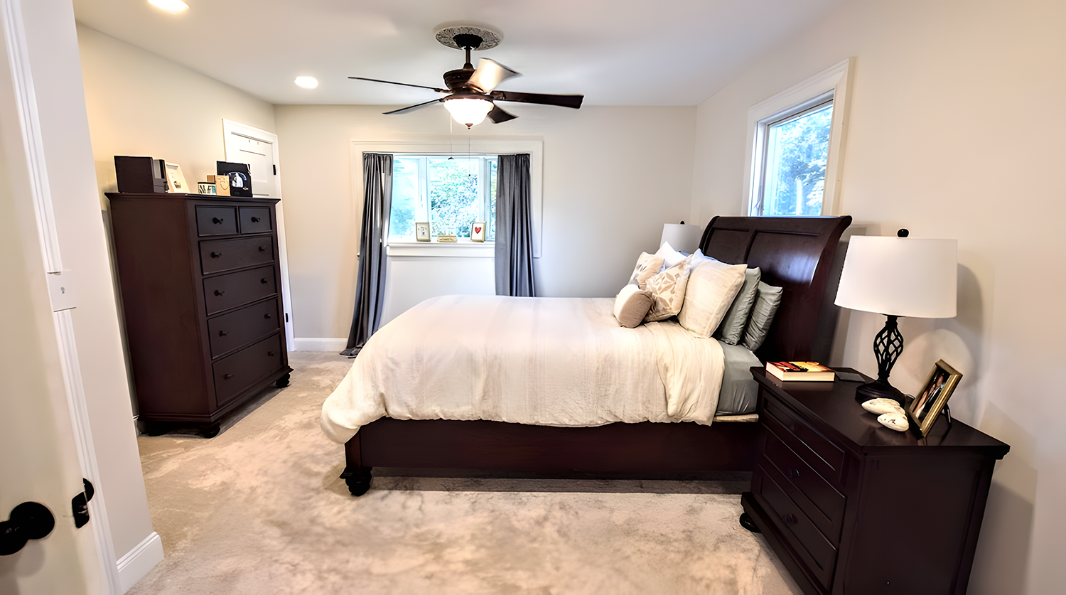 103 North Howells Point Rd.