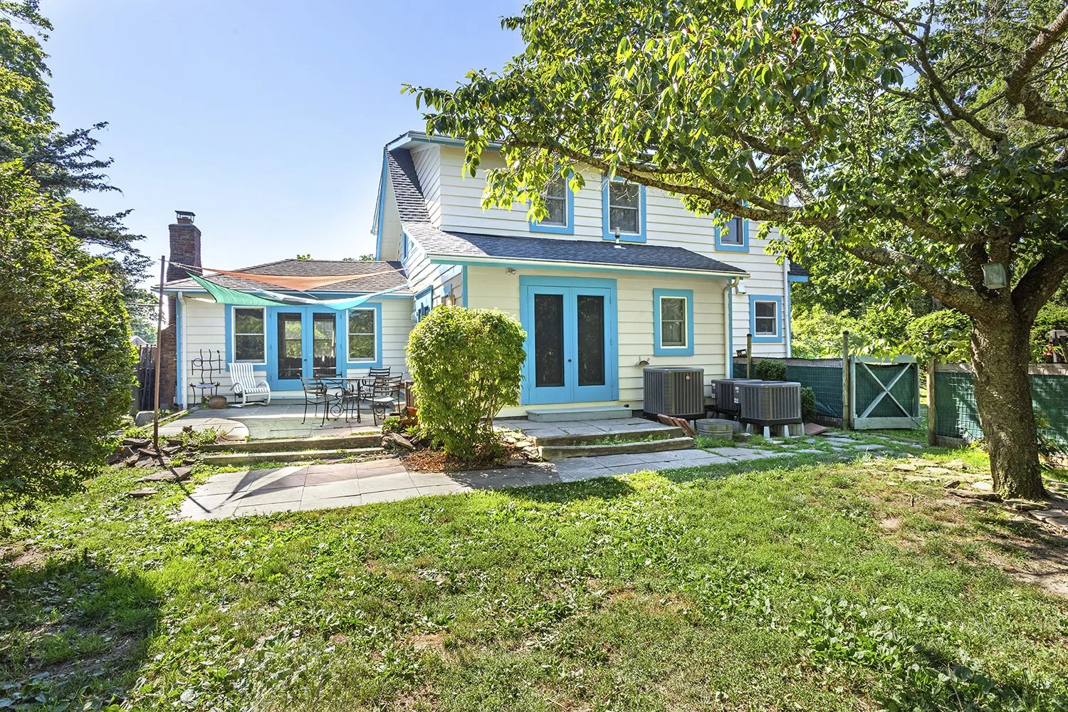 65 Hedges Rd.