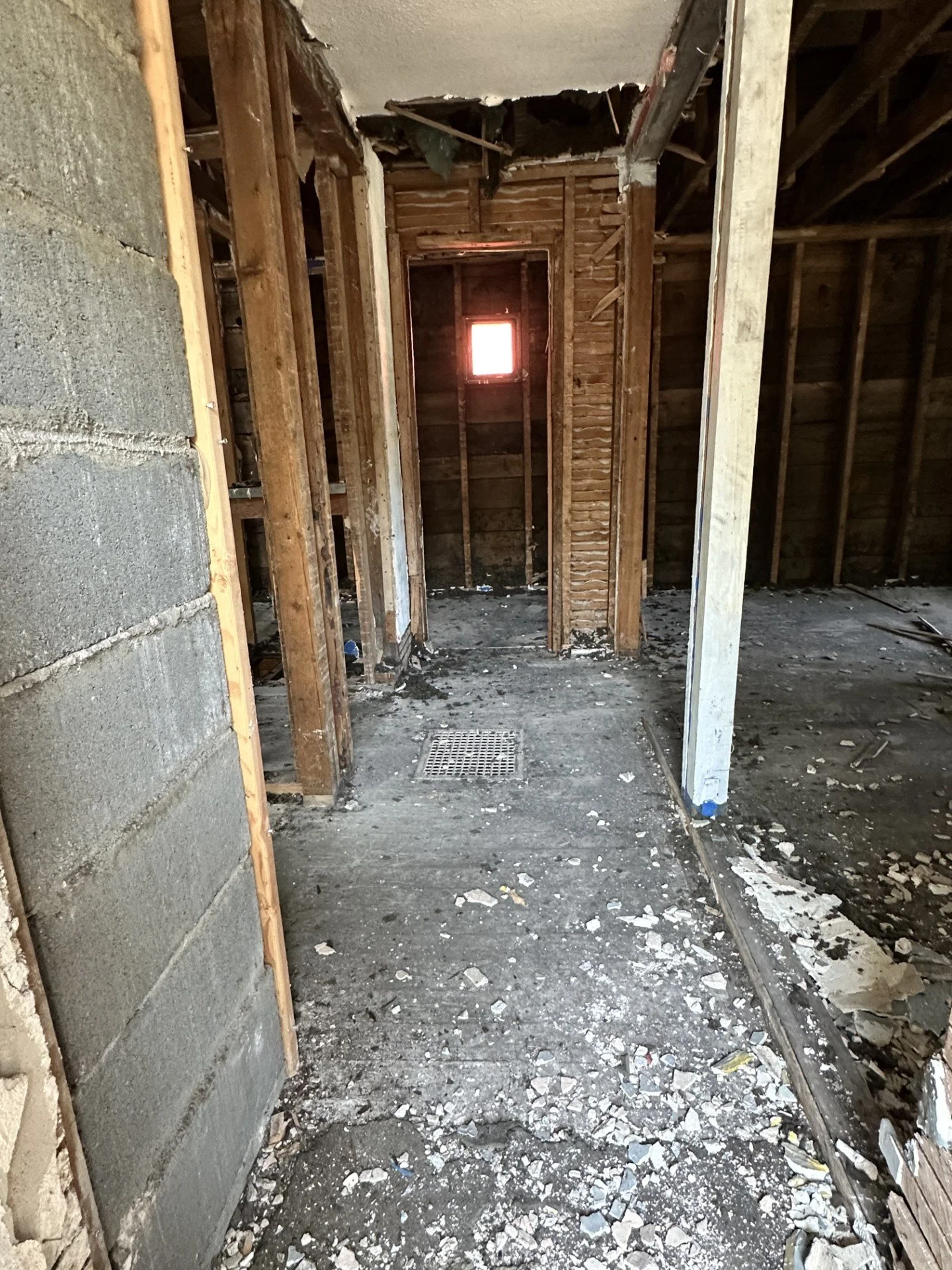  This is the hallway leading to the bedrooms 