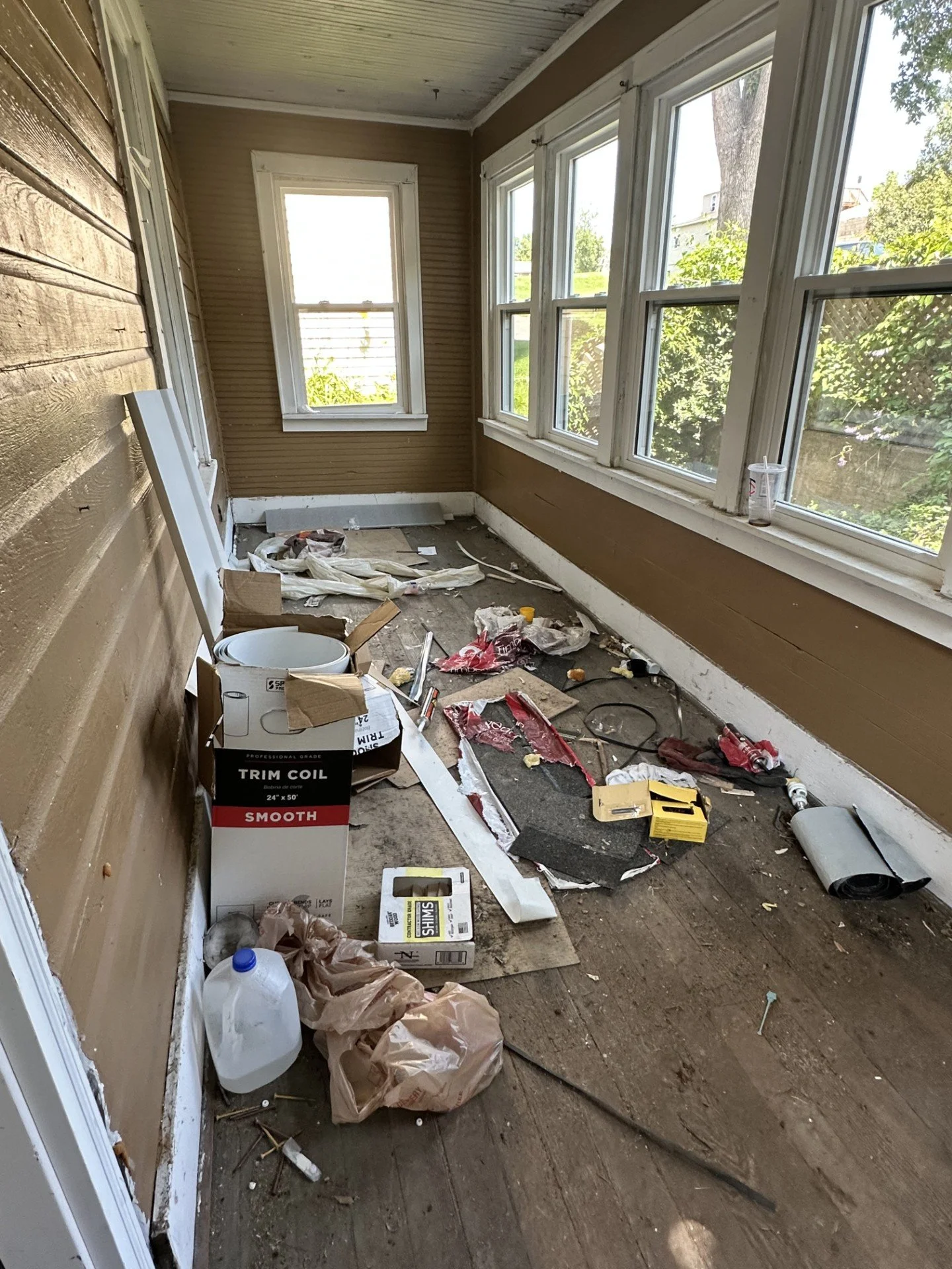  The porch 