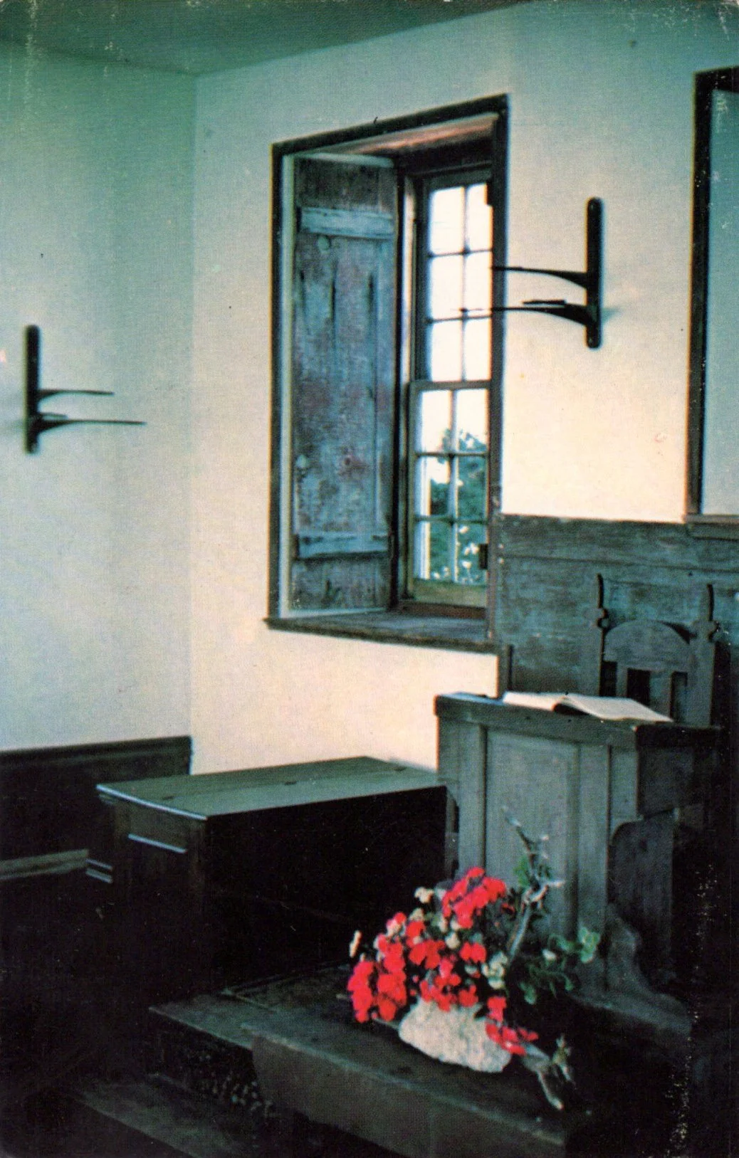 Postcard_ChapelInterior.jpg