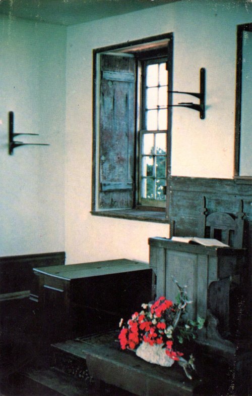 Early LOAS postcard: ChapelInterior