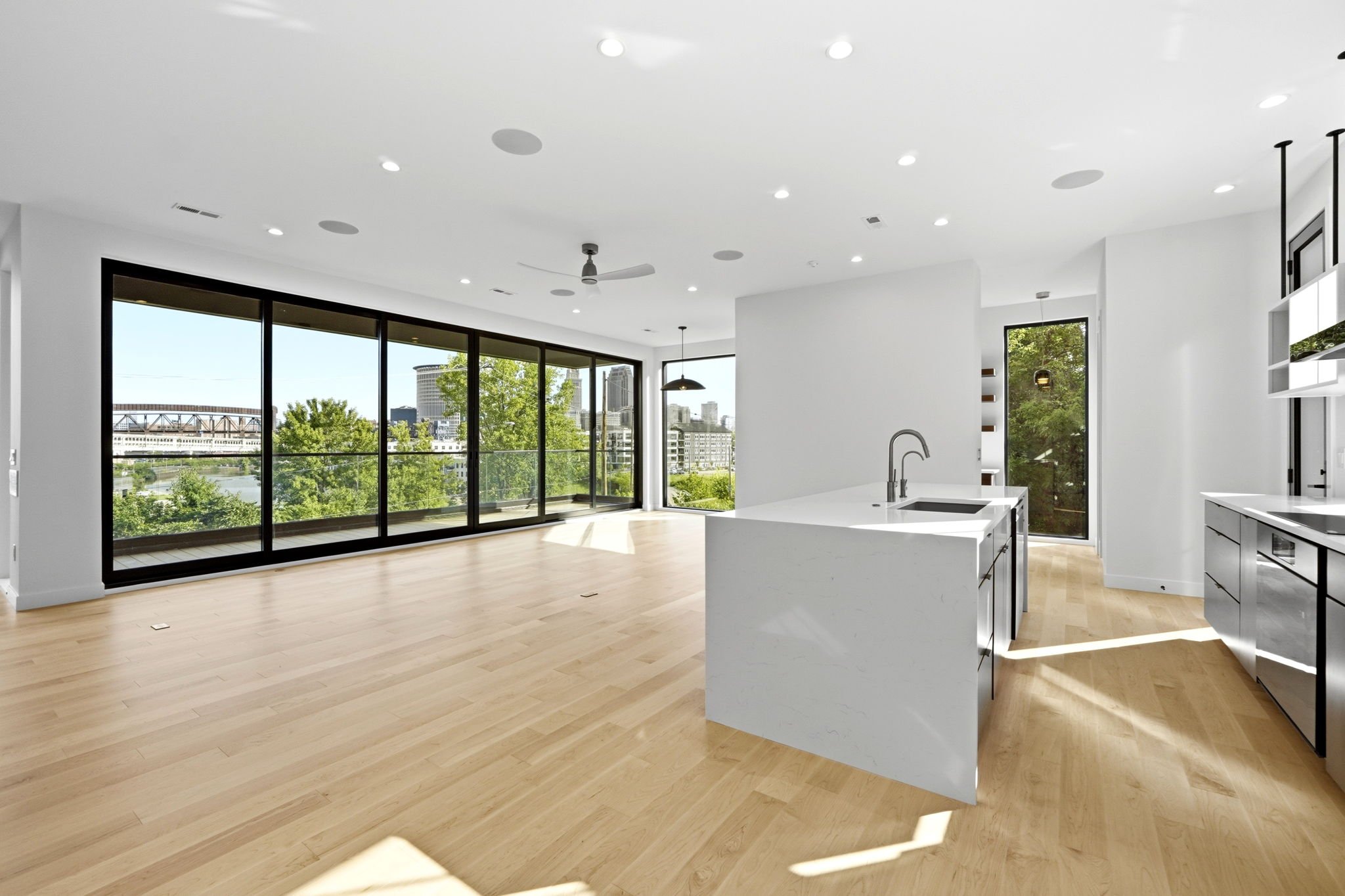 22-web-or-mls-22.jpg