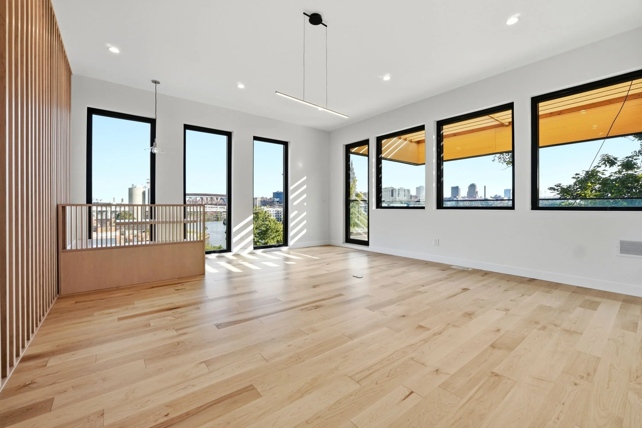 24-web-or-mls-24.jpg