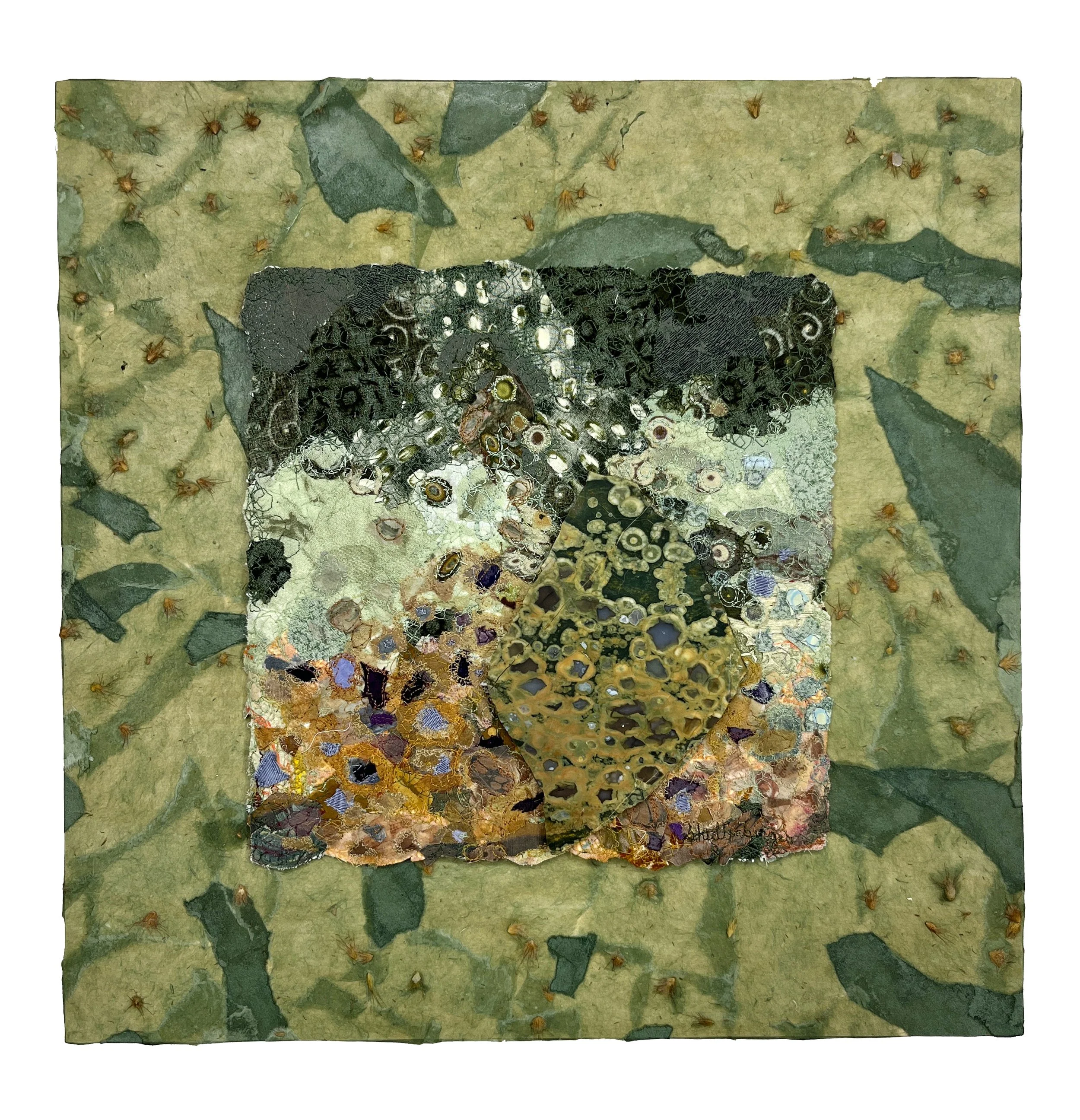 RAINFOREST AGATE  
18" x 18" x 2"