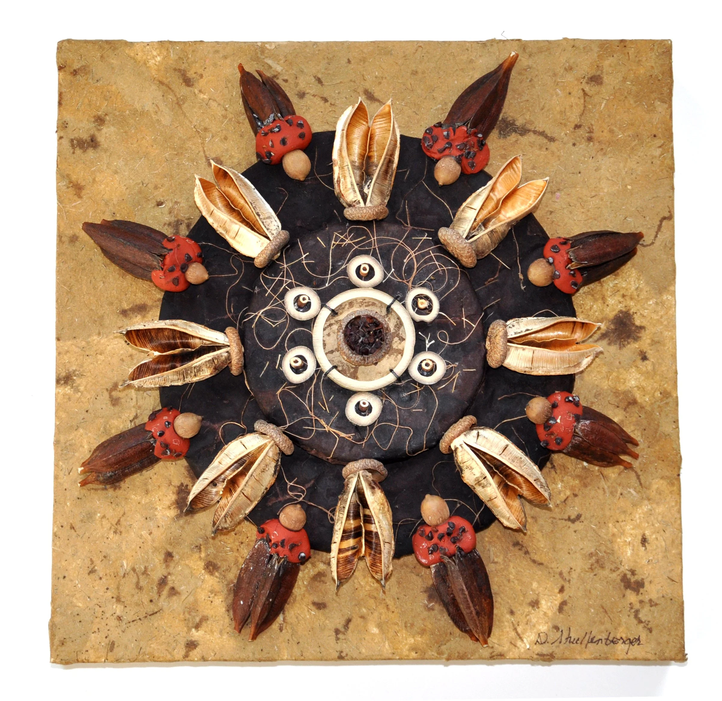 BUG CIRCLE
 
12" square
