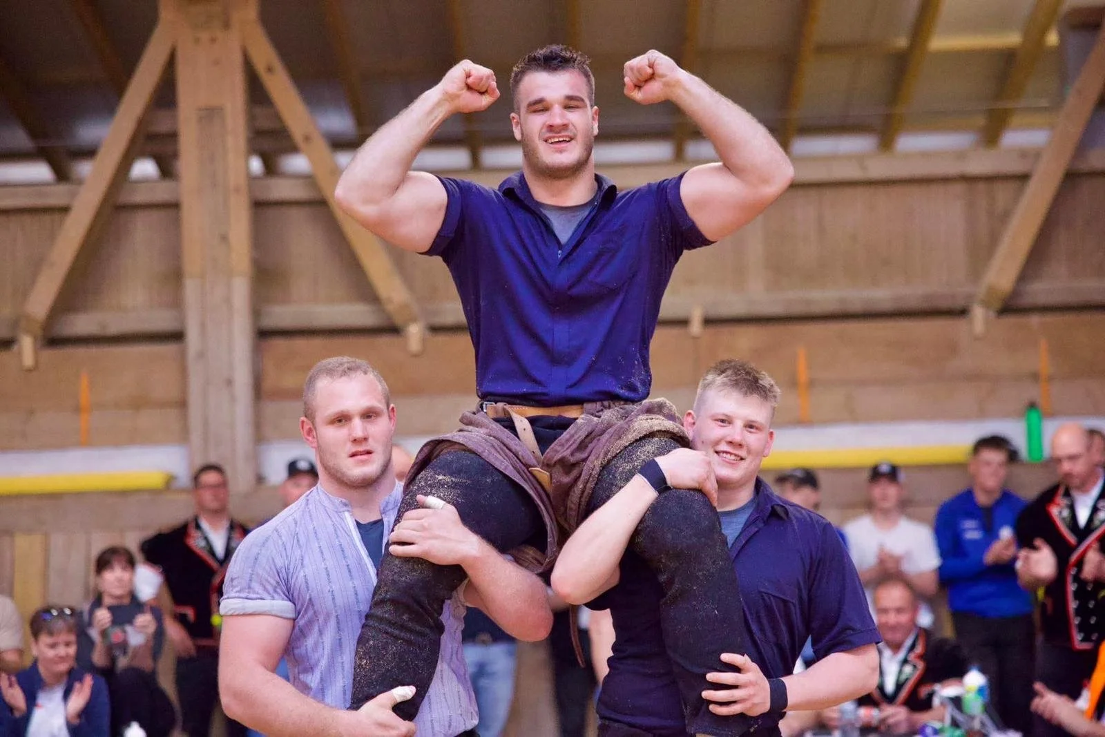 55. Hallenschwinget Thörigen