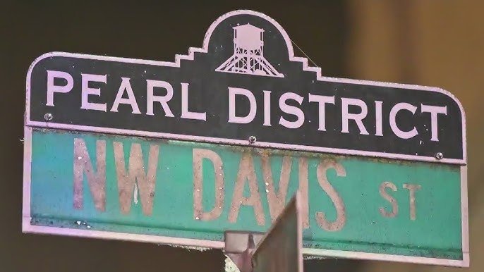 The Relaxed Traveler’s Guide to Walkable Portland Neighborhoods (2026)