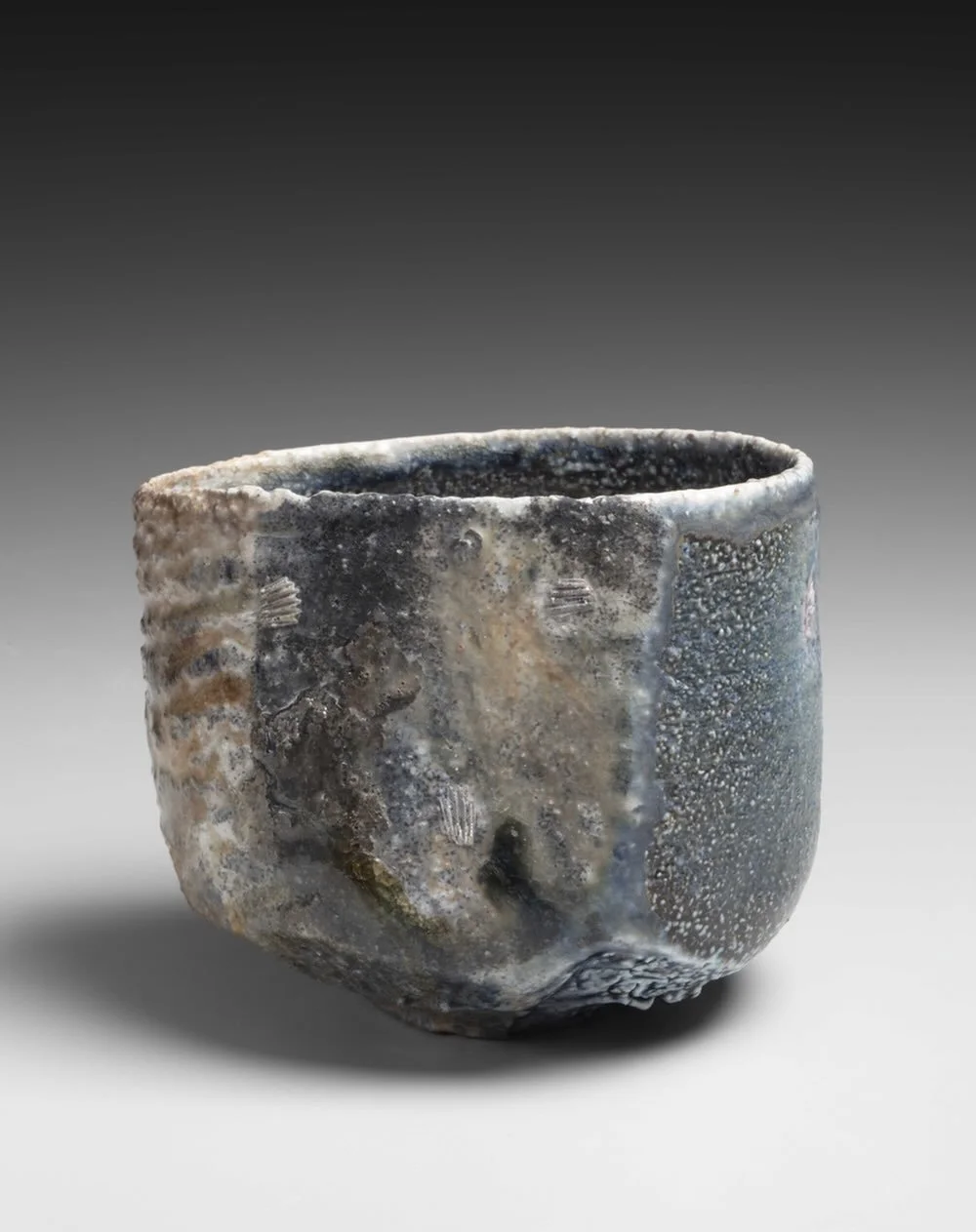&mdash;
Artwork: Chawan - Tea bowl
Artist: Tanaka Sajirō
Medium: Glazed stoneware
Category: Unique work
Source: @joanbmirvissltd 

#spatialnarrative #artandspace #sensorypresence #embodiedperception #aestheticintelligence