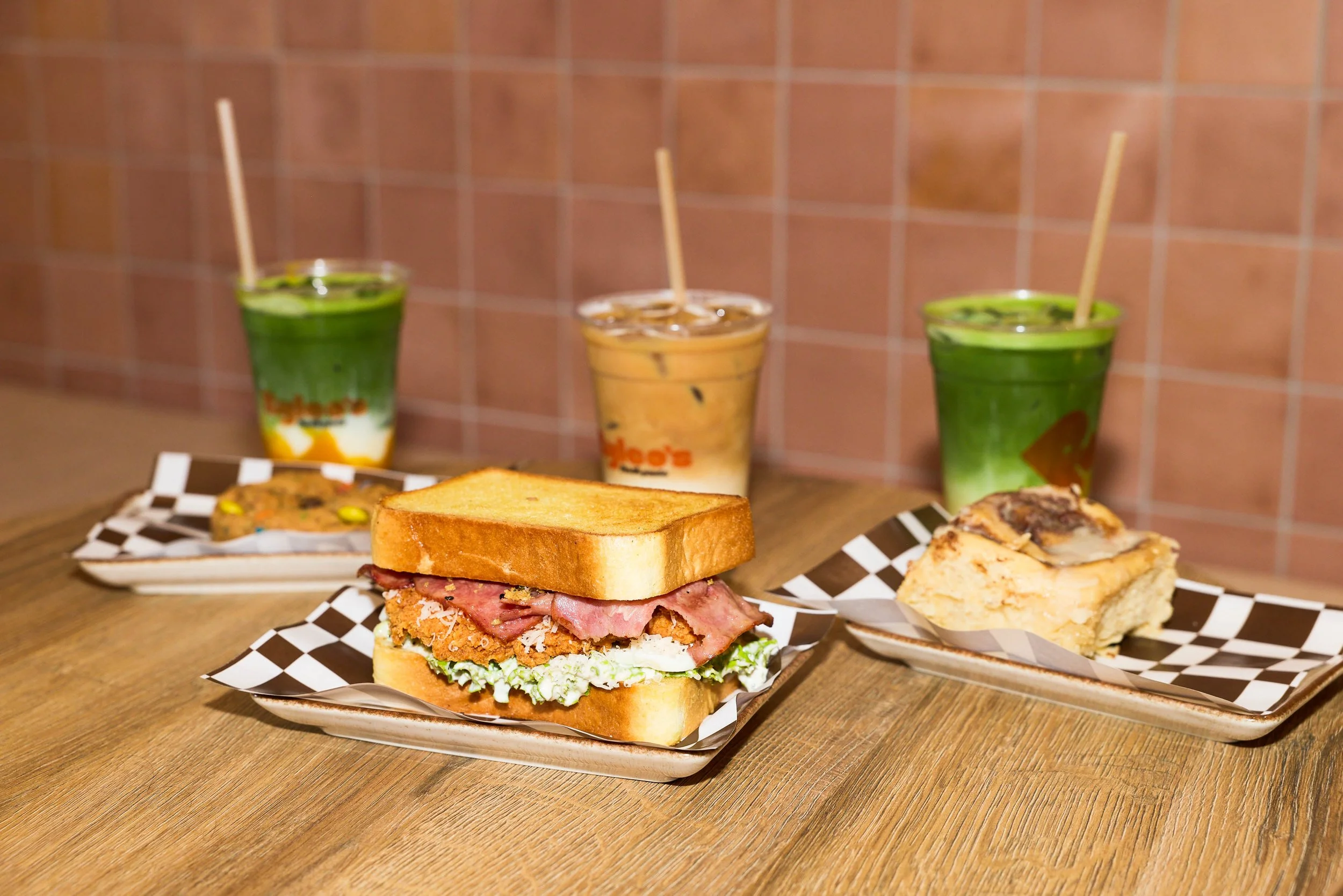 Rylee's Sandwich Club, Stationsweg 140 (bij Hollands Spoor)