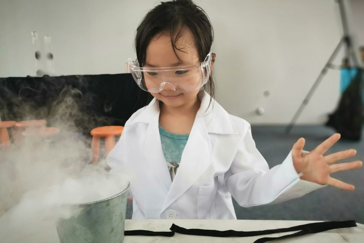 Sparking Science Parent + Child STEM Class (Ages 2–4) – Lansing, MI