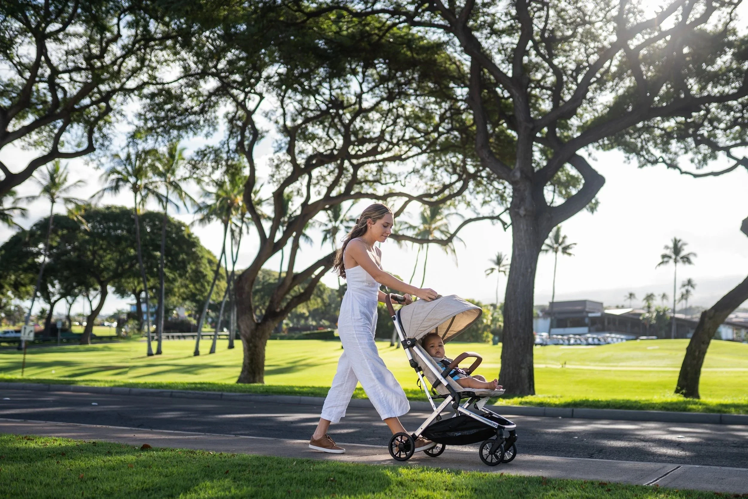 Professional nanny caring for children on Maui Hawaii