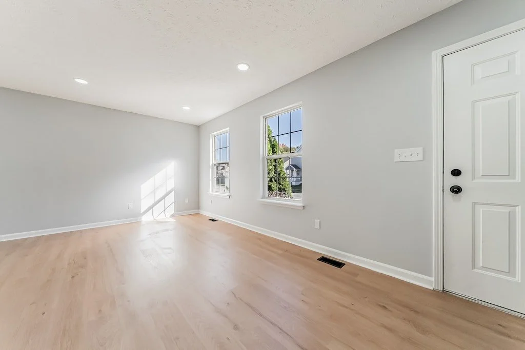 2394 E 39th St - 09.jpg