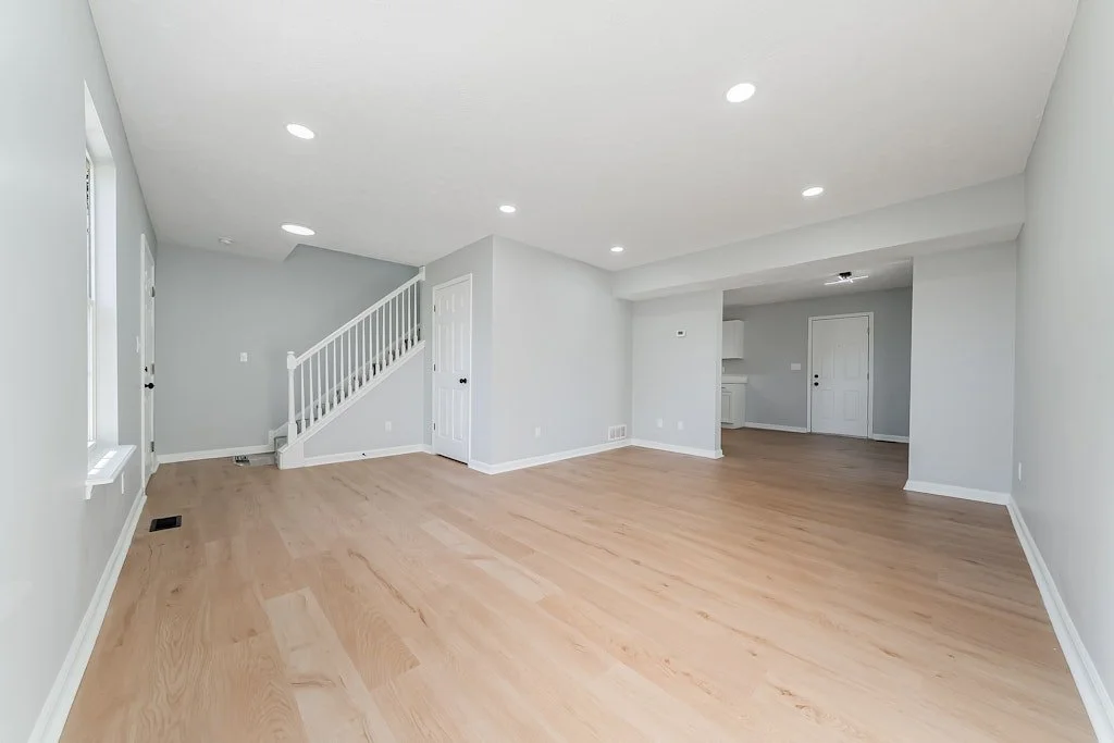 2394 E 39th St - 11.jpg