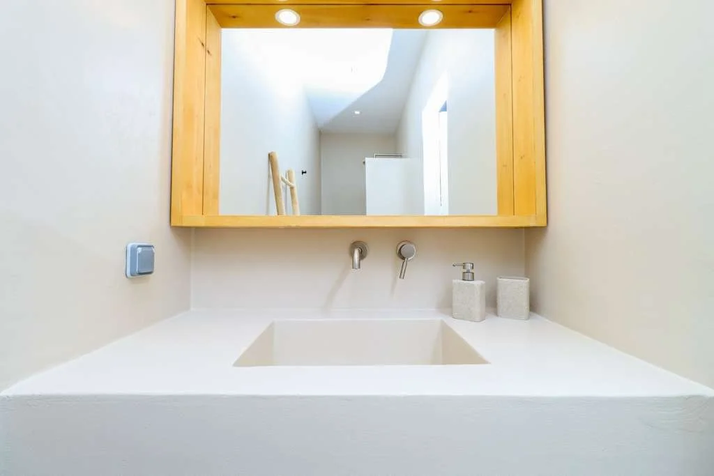 PHOTO-2025-12-11-12-33-40 4.jpg