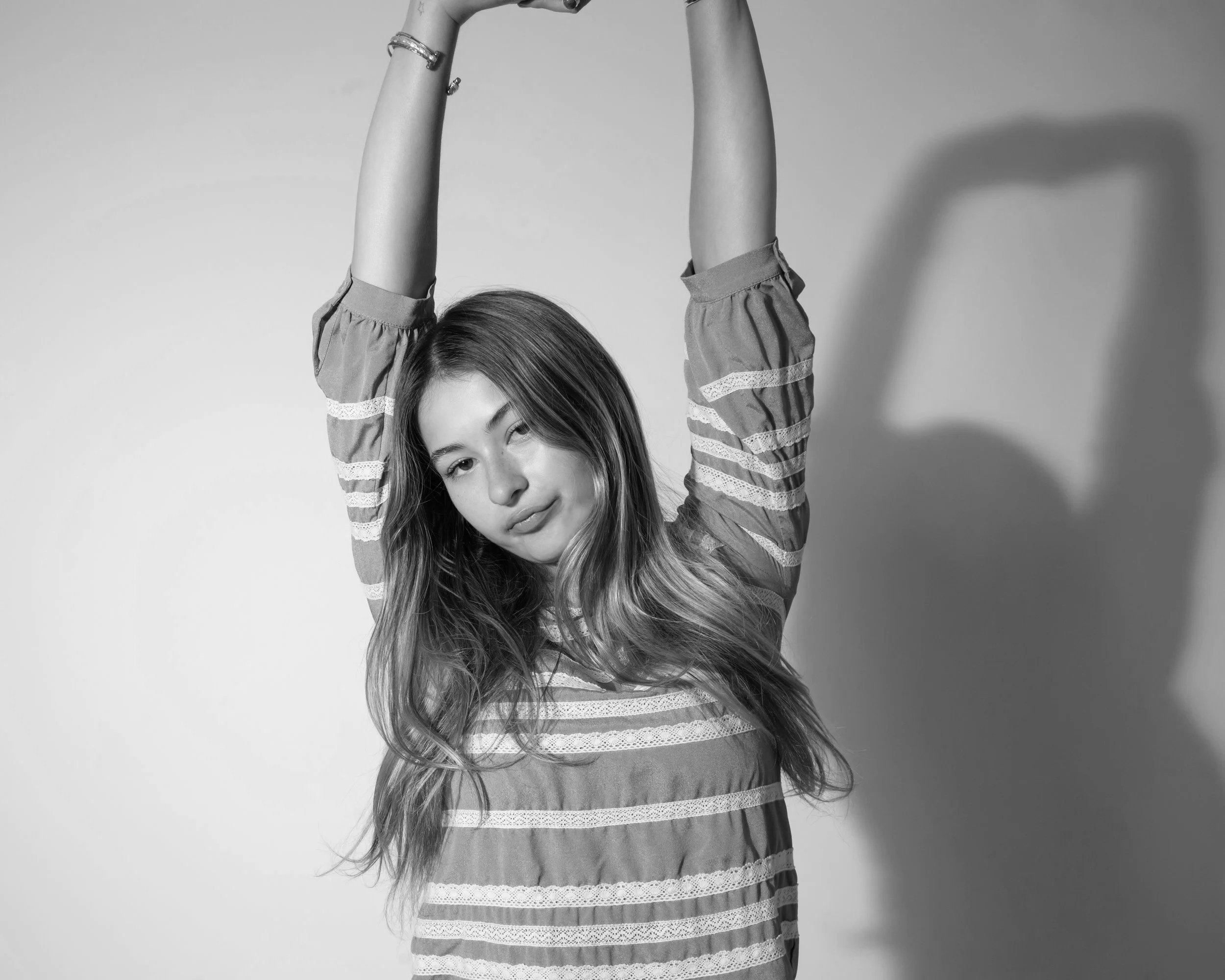 Dorm Room to the Spotlight: How Izzy Pingrey Pursues a Music Career and College Degree&nbsp;