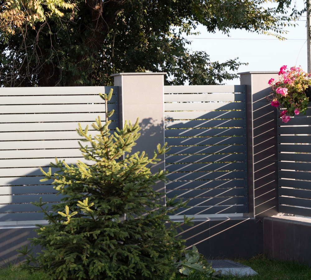 Modern Fence Design Trends Inspired by European Architecture