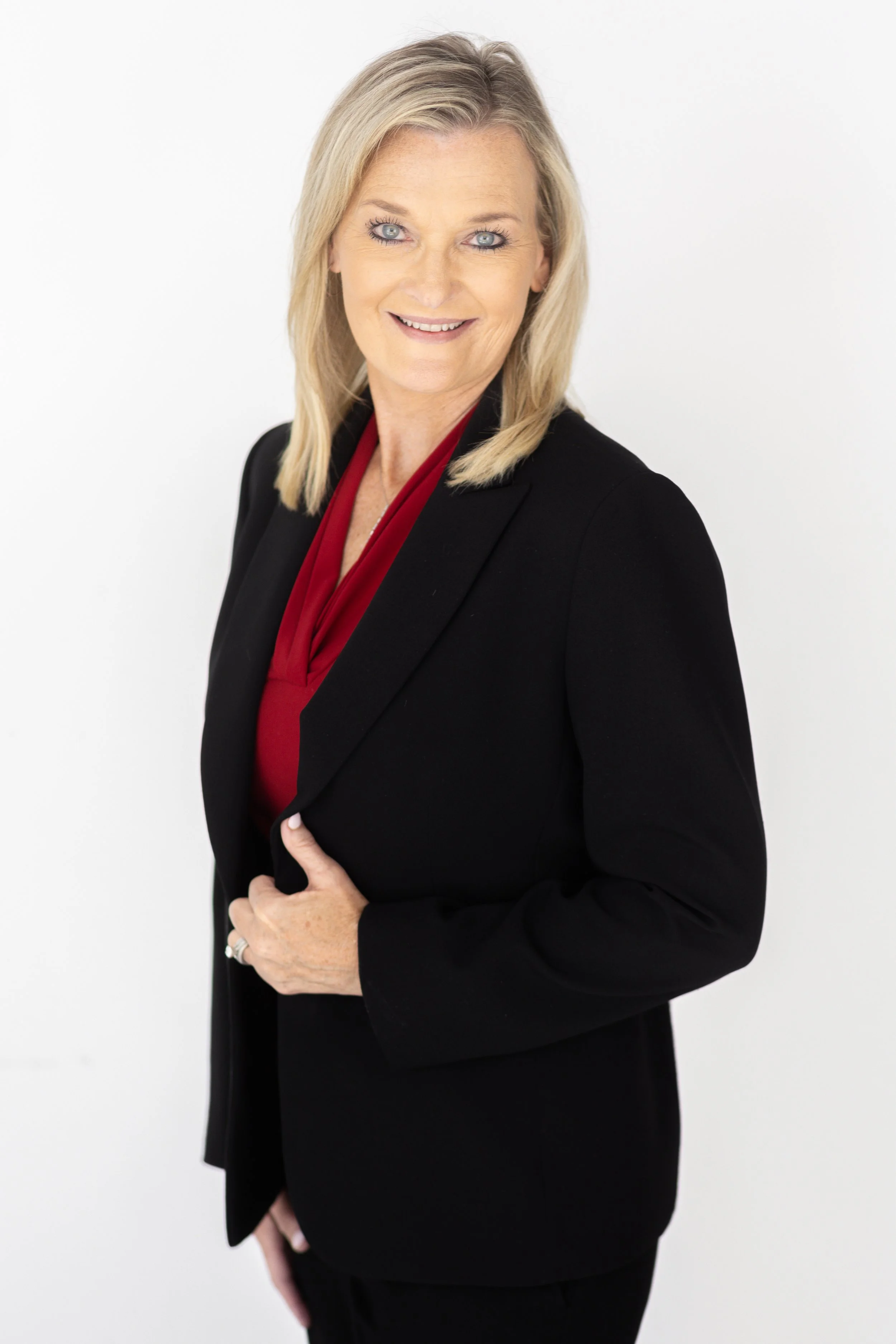 Jill Shoush Headshot Mini Session-5.jpg