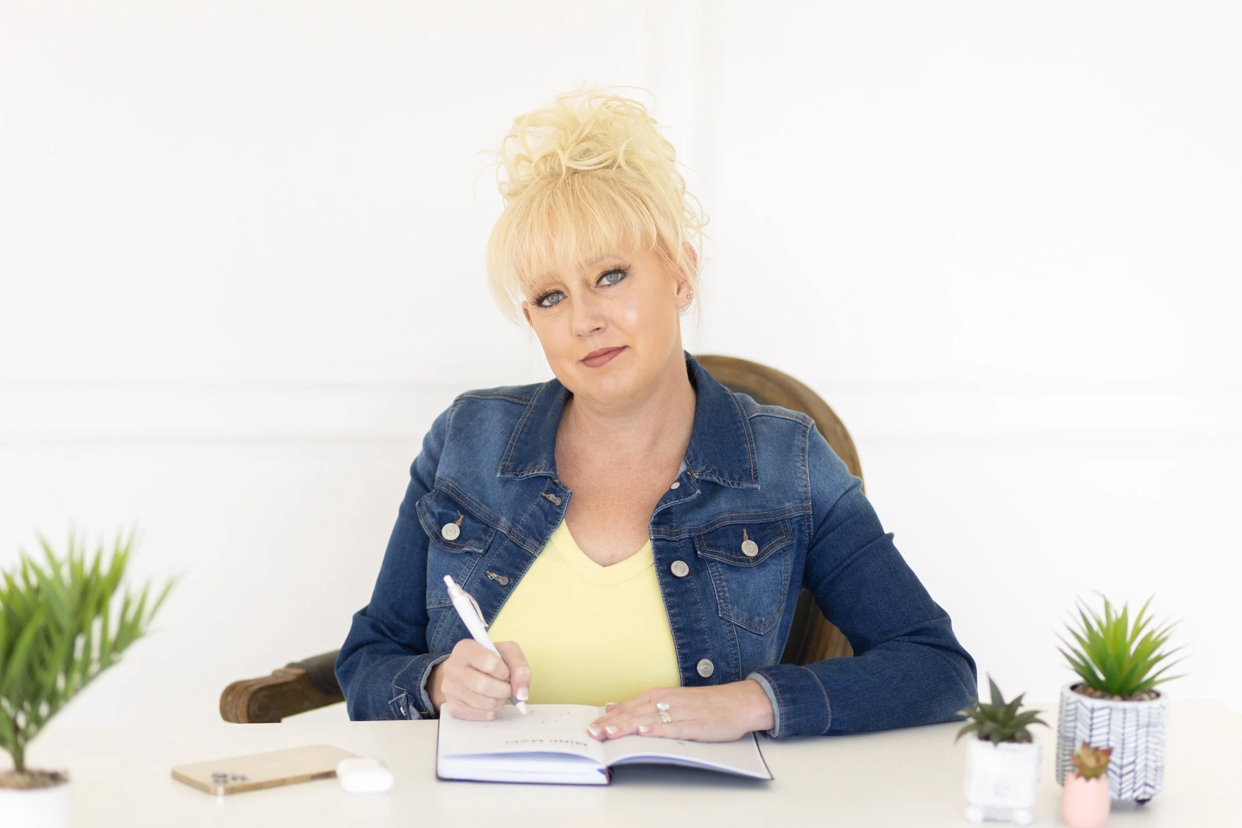 Kelly Martin Mini Branding Session-54.jpg