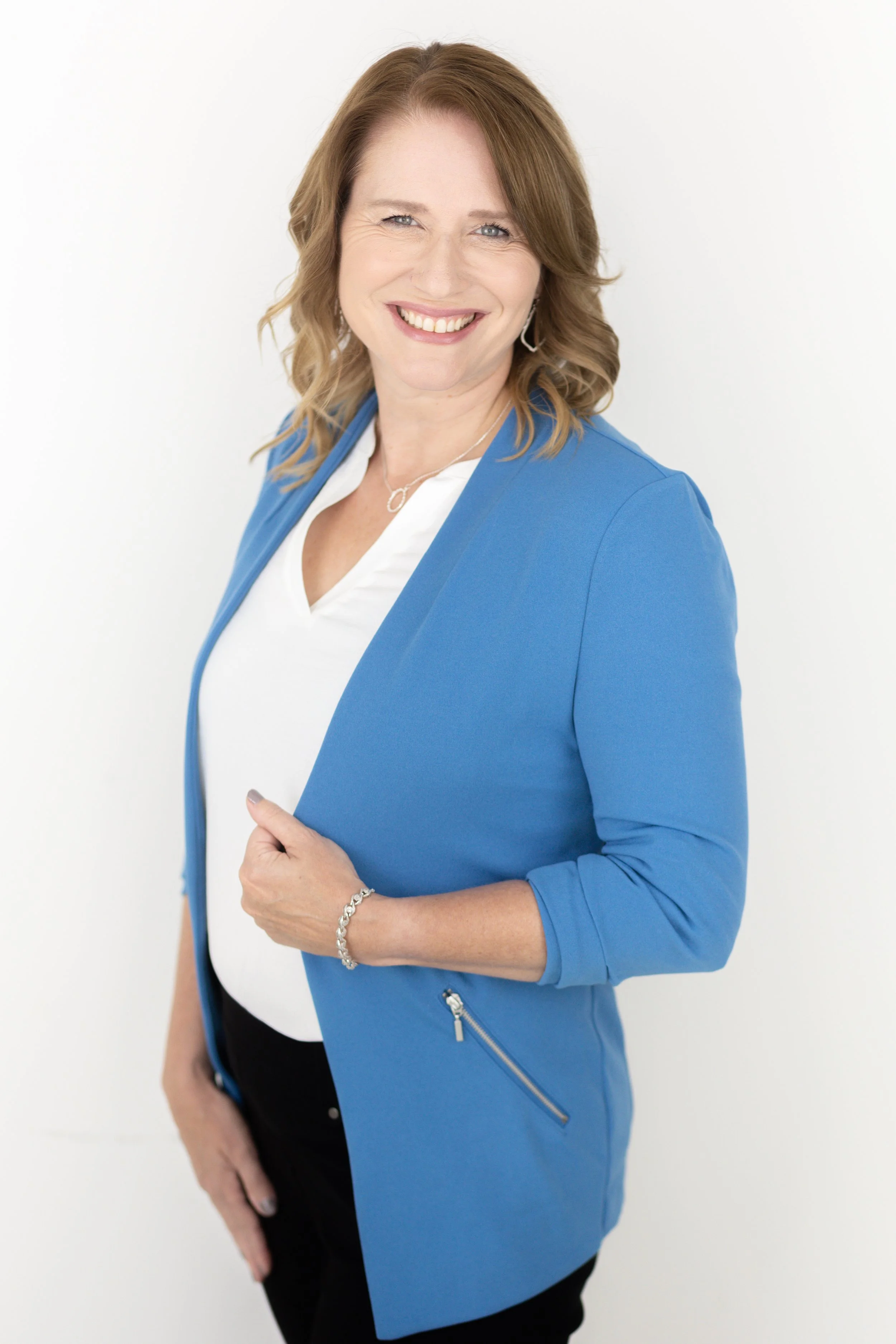 Tanya Sweeney Headshot Mini Session-7.jpg