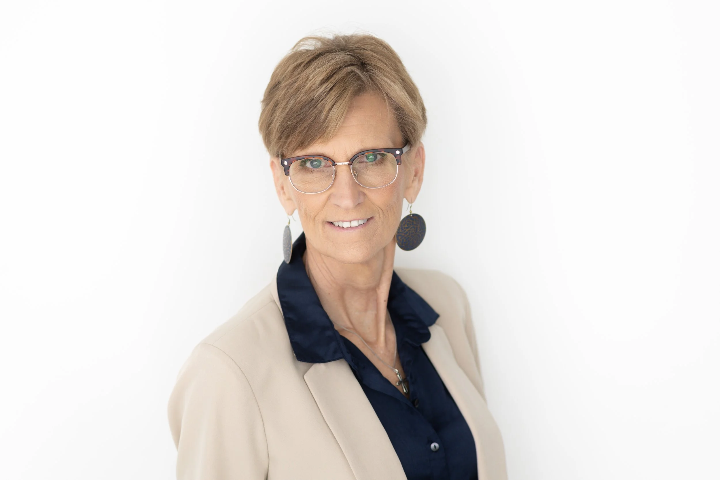 Chandler Hoagland Headshot Mini Session-2.jpg