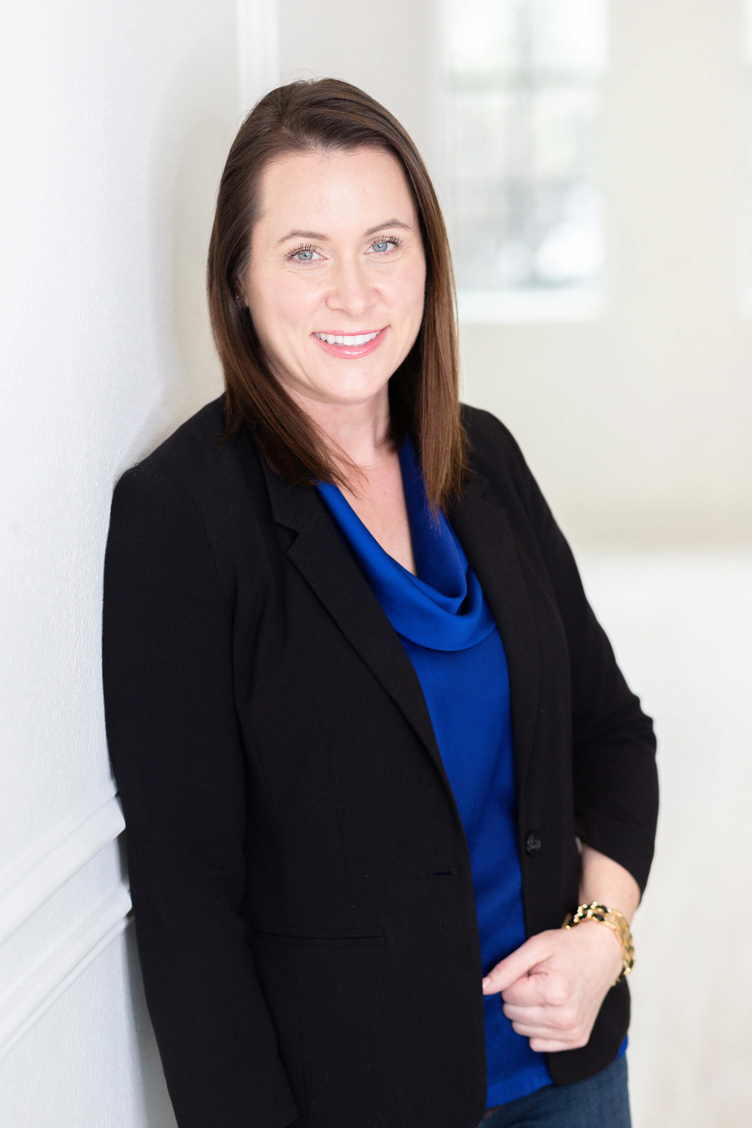 Rachel Gibson Headshot Mini Session-6.jpg