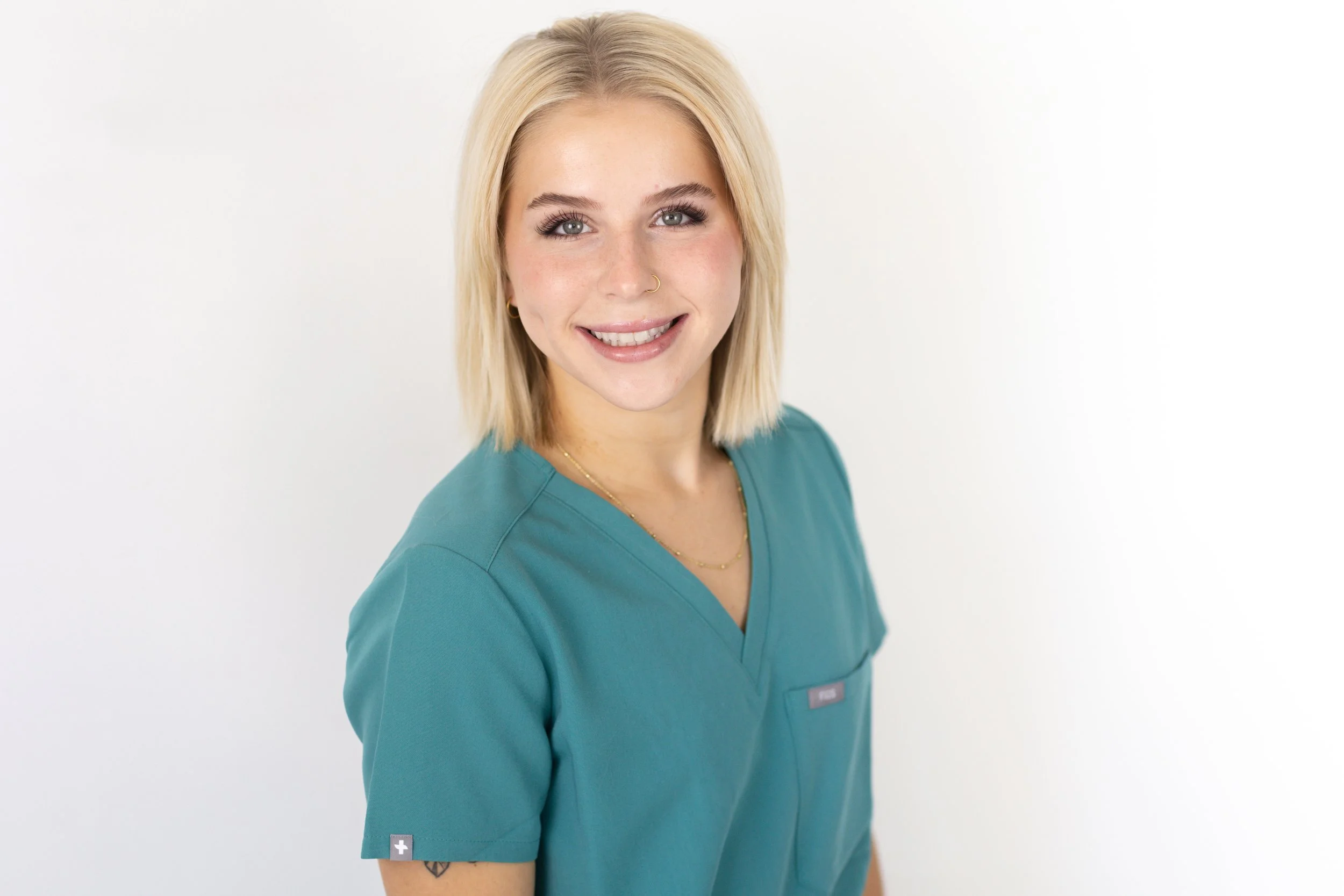 Beki Kellogg Headshot session -15.jpg