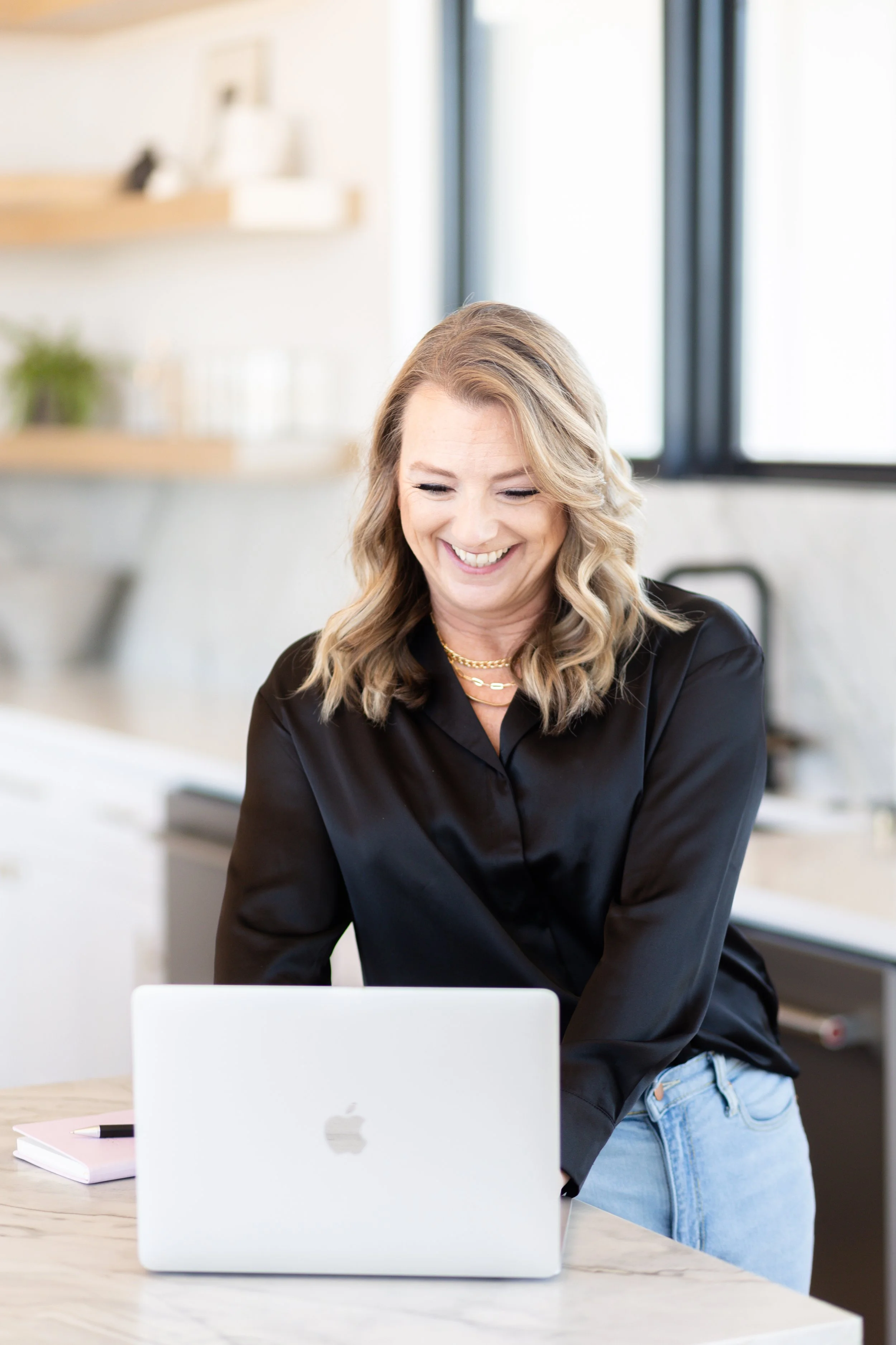 Kim McLelland Branding Session-19.jpg