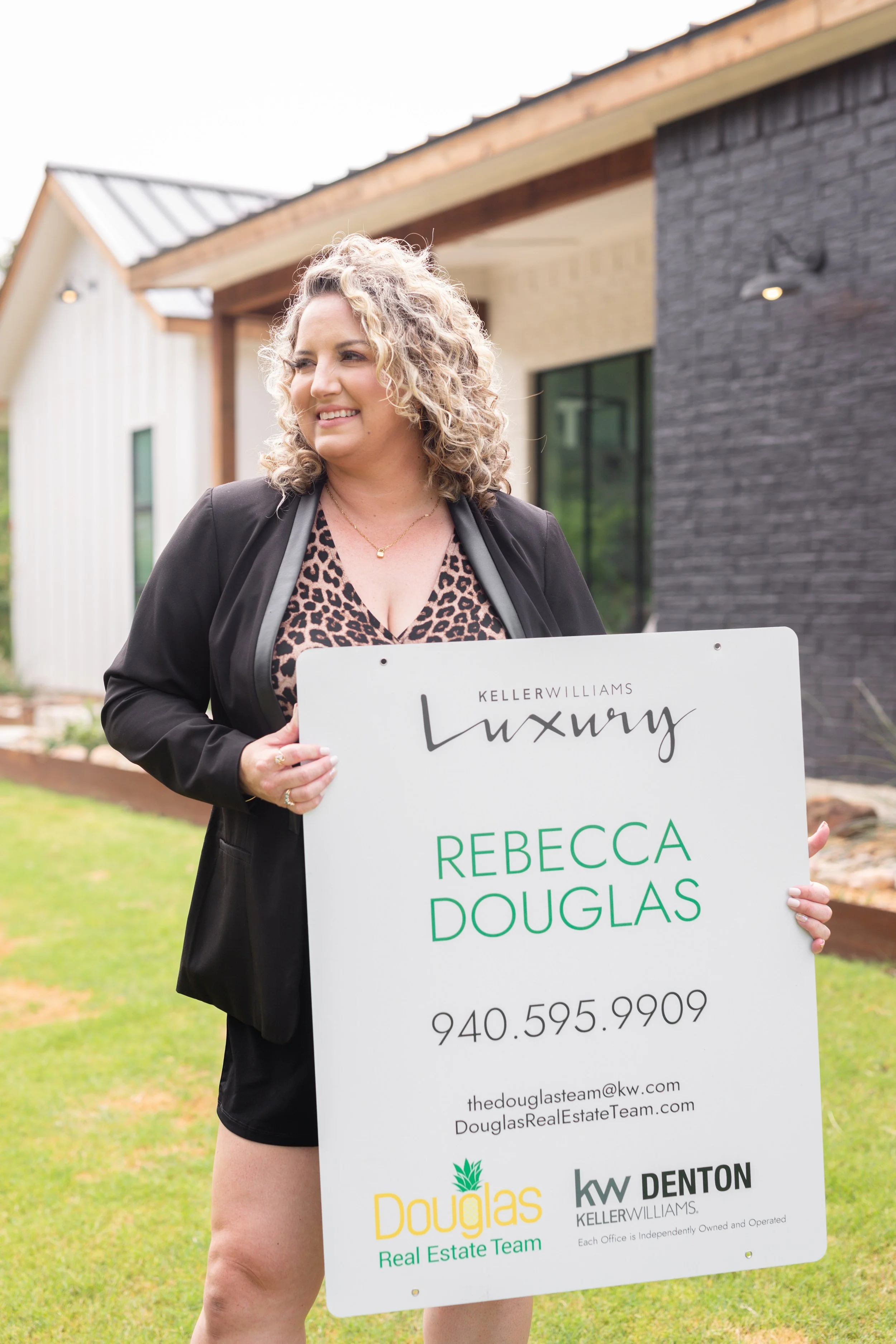 Rebecca Douglas Branding Session-102.jpg