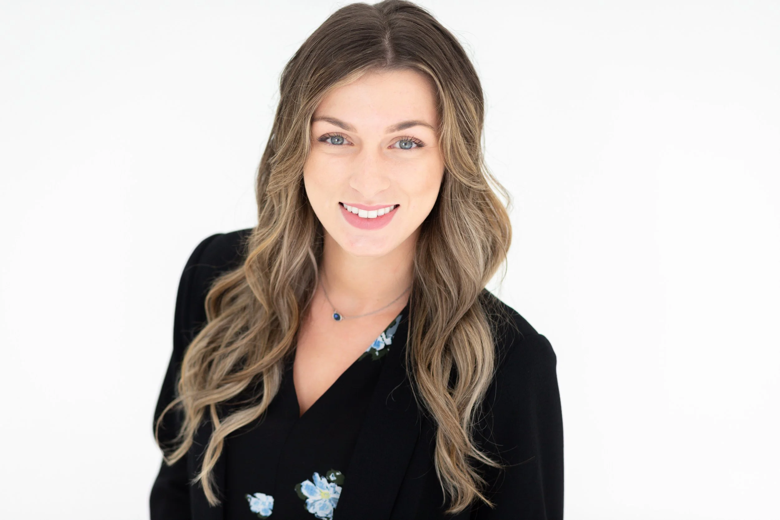 Maddie Tedder Headshot Mini Sesion-4.jpg