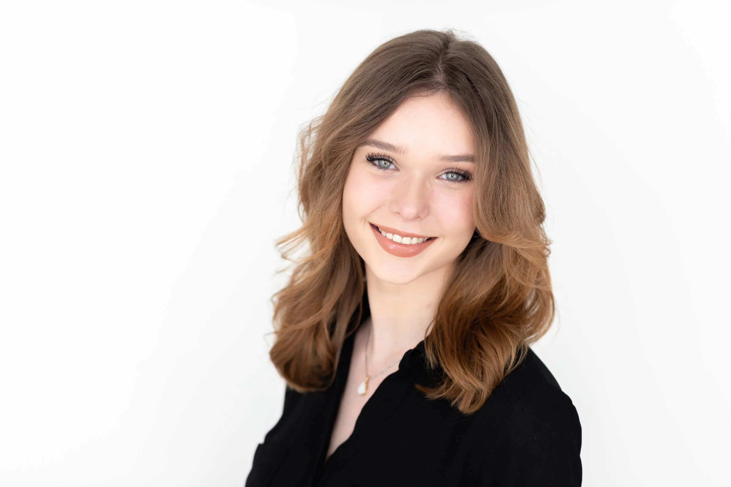 Aubrey Hansen Headshot Mini Session-18.jpg