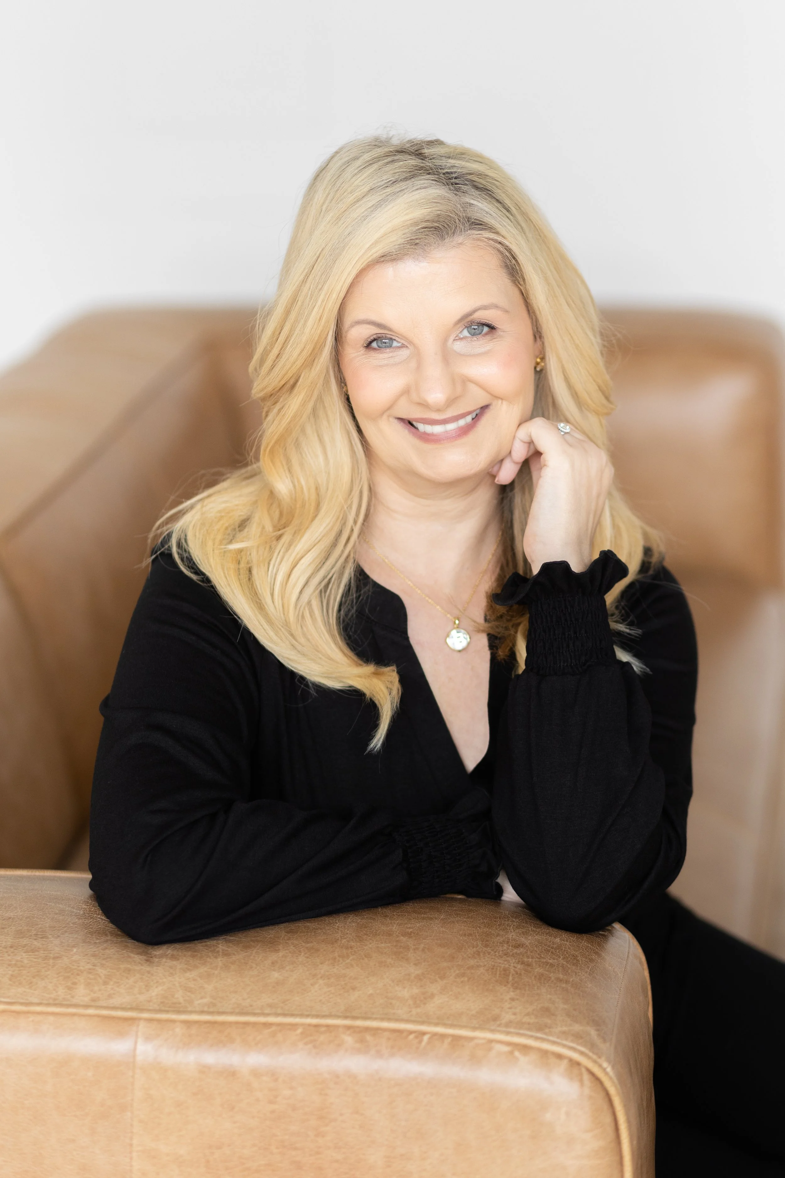 Brandy Walker Branding Session -6.jpg