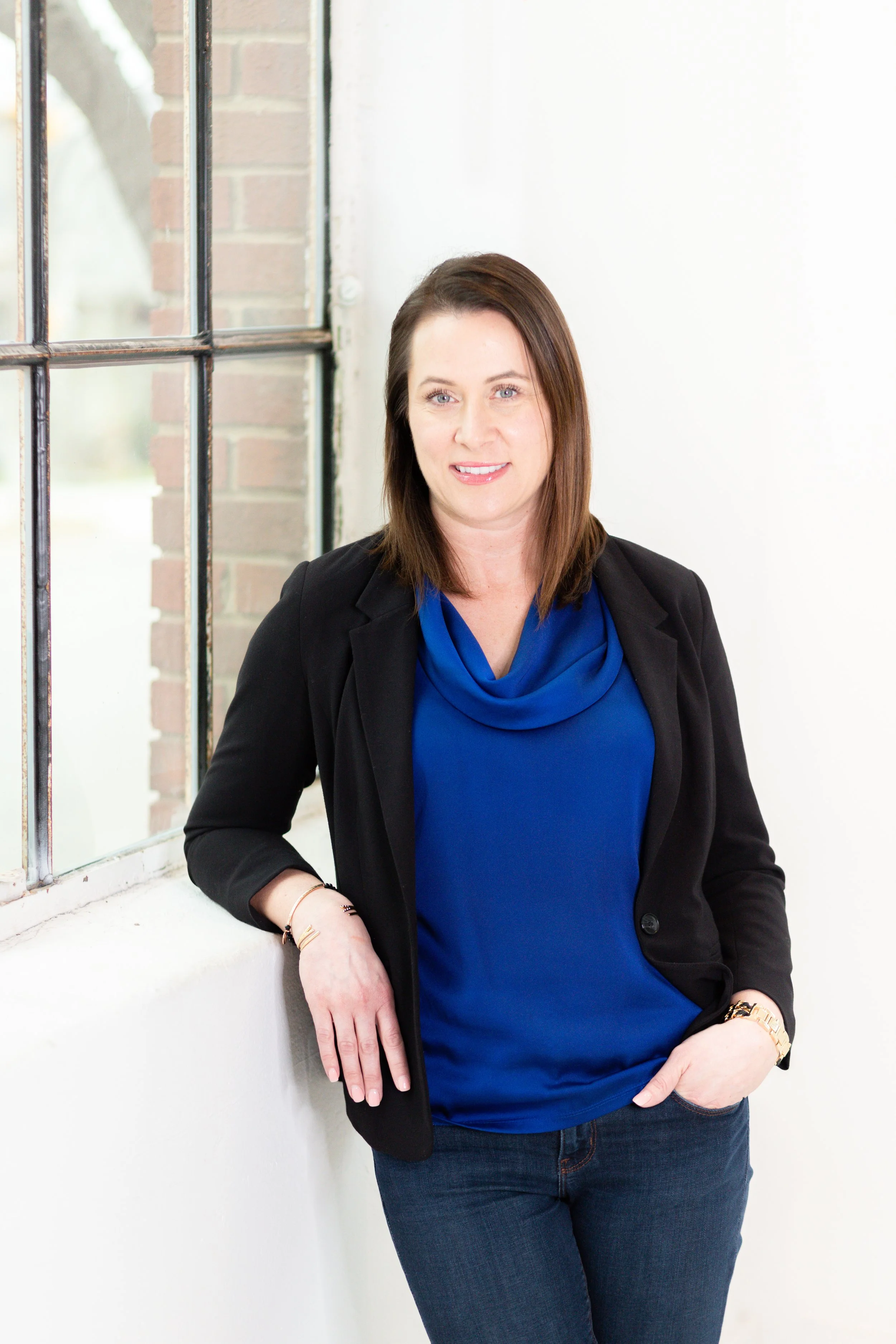 Rachel Gibson Headshot Mini Session-9.jpg