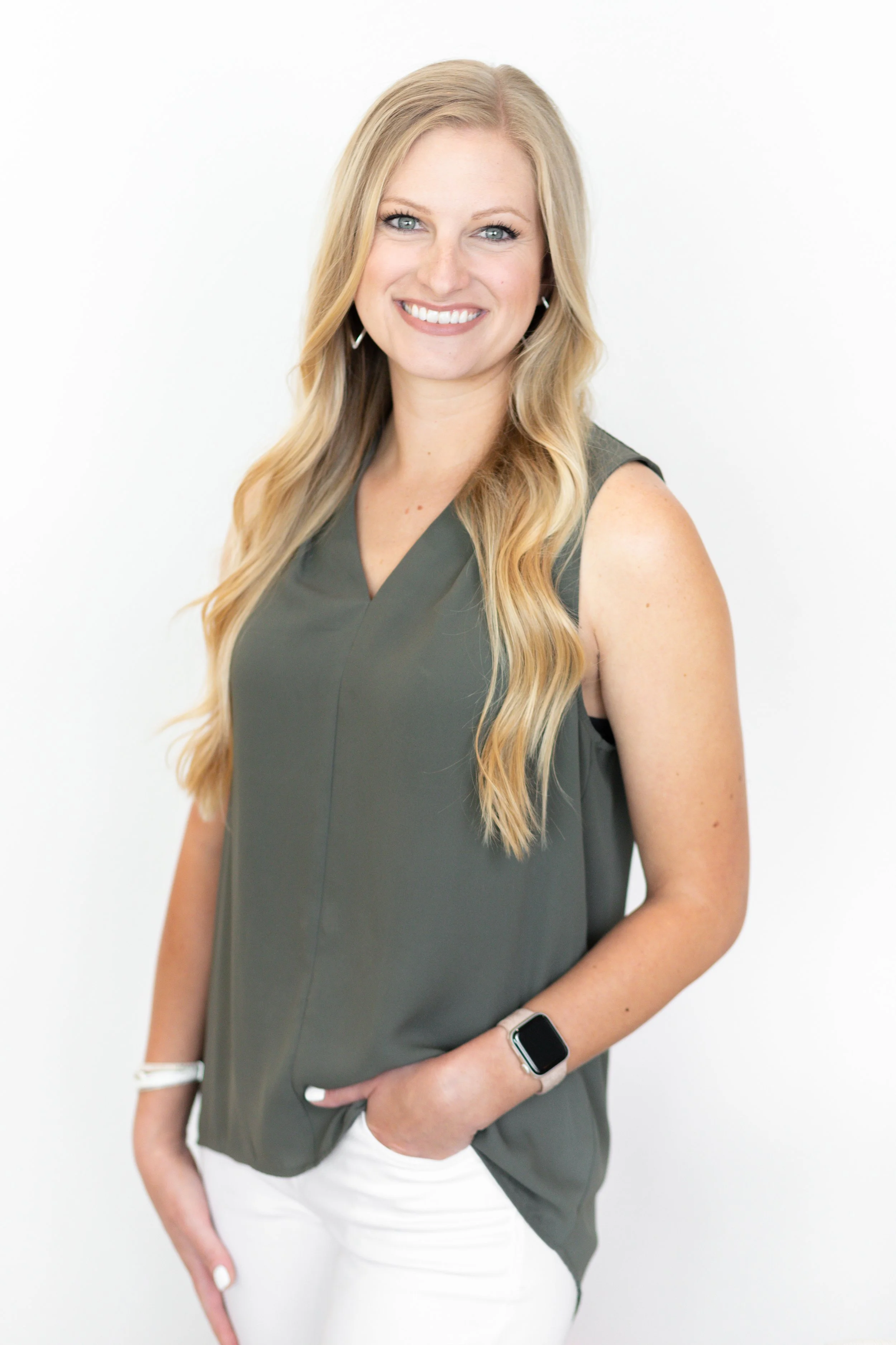 Tomie Fox Branding Session-4.jpg