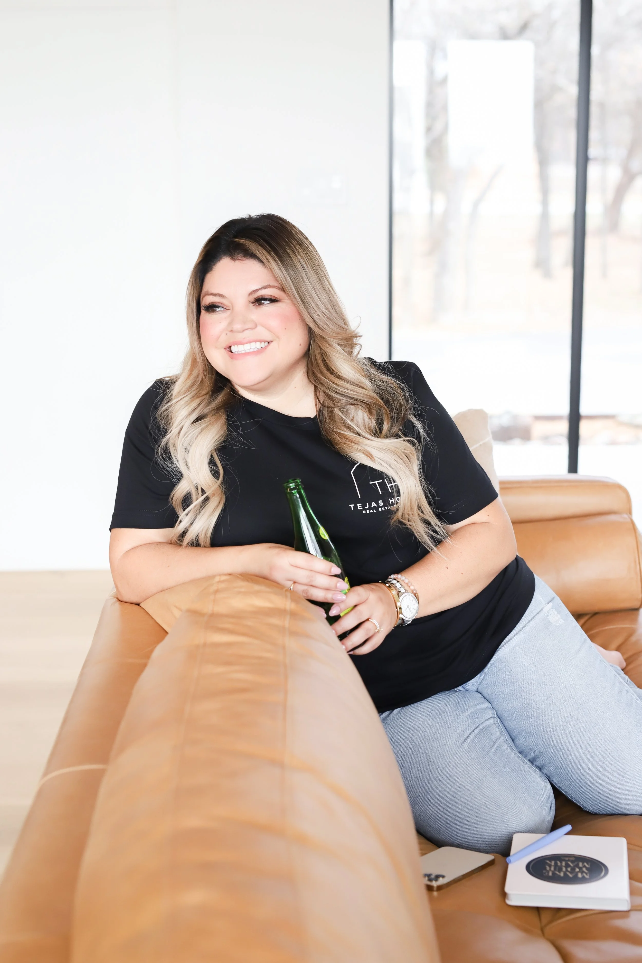 Venesa Acosta Branding Session-62.jpg