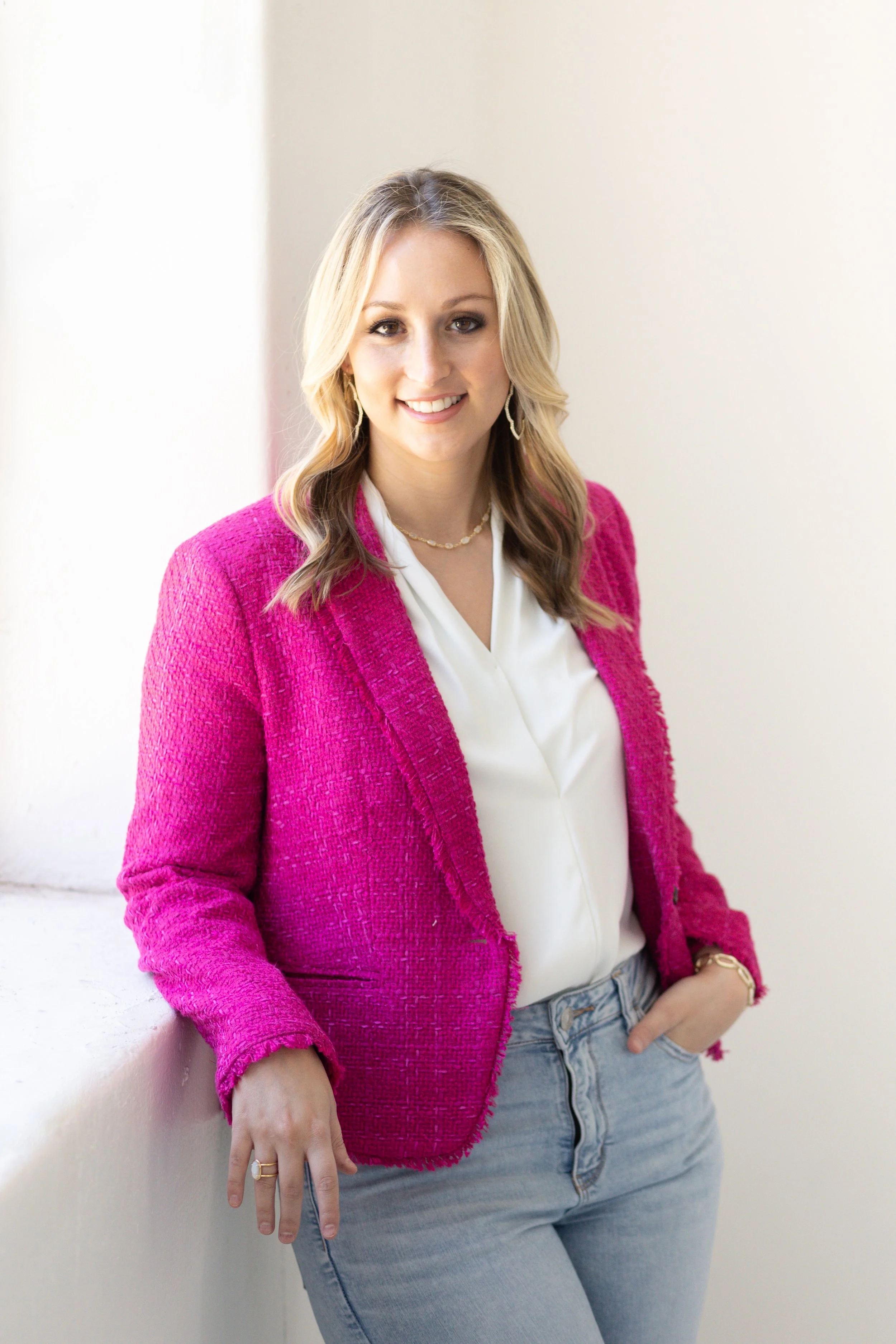 Becca Brown Headshot session -11.jpg