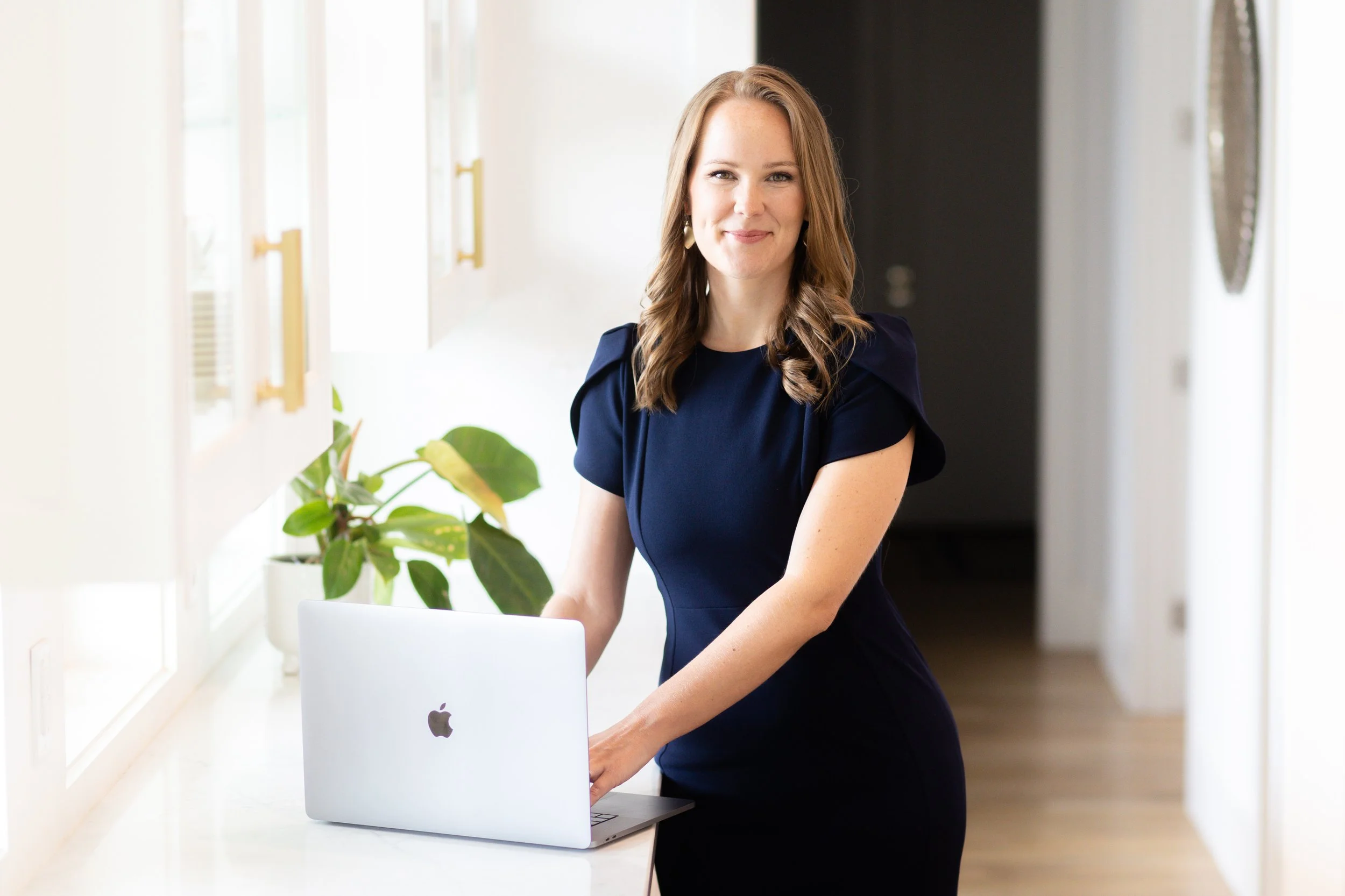 Tiffany Bogle Branding Session-10.jpg