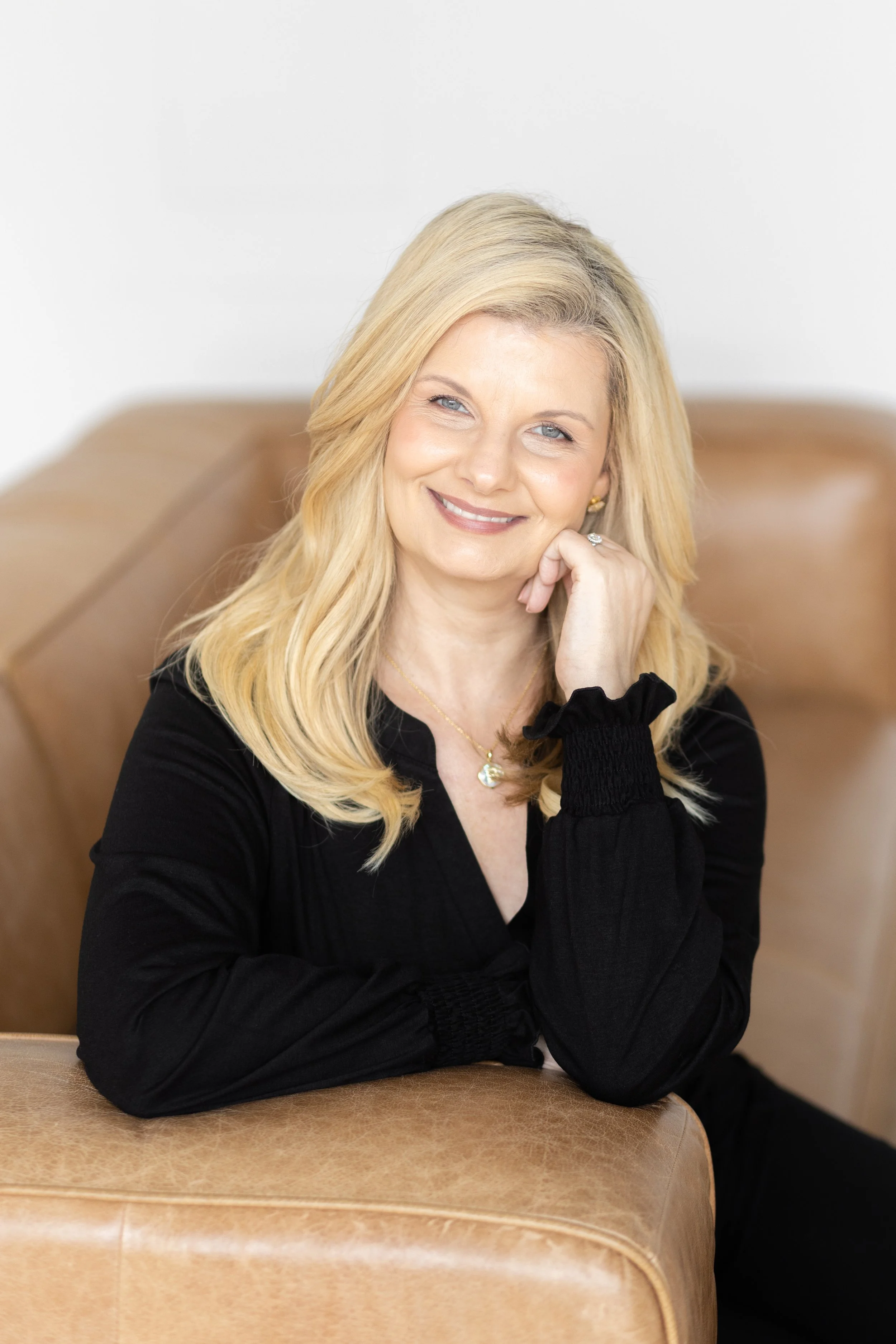 Brandy Walker Branding Session -7.jpg