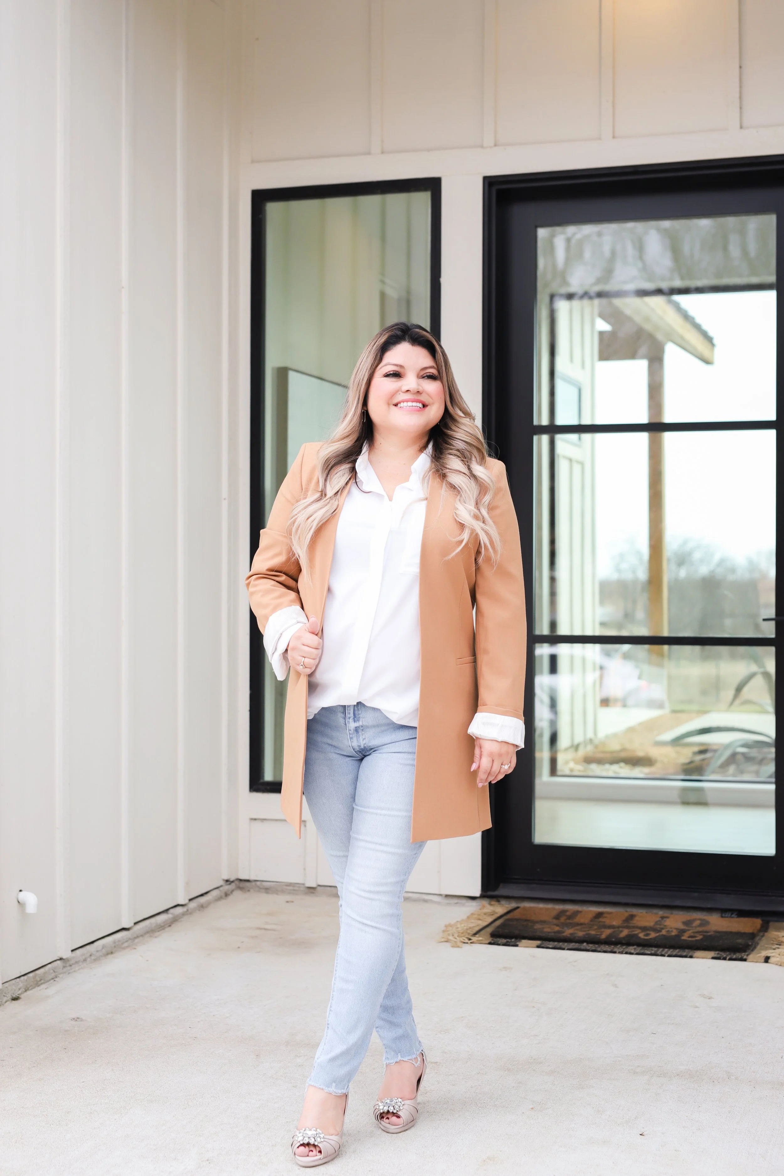 Venesa Acosta Branding Session-103.jpg