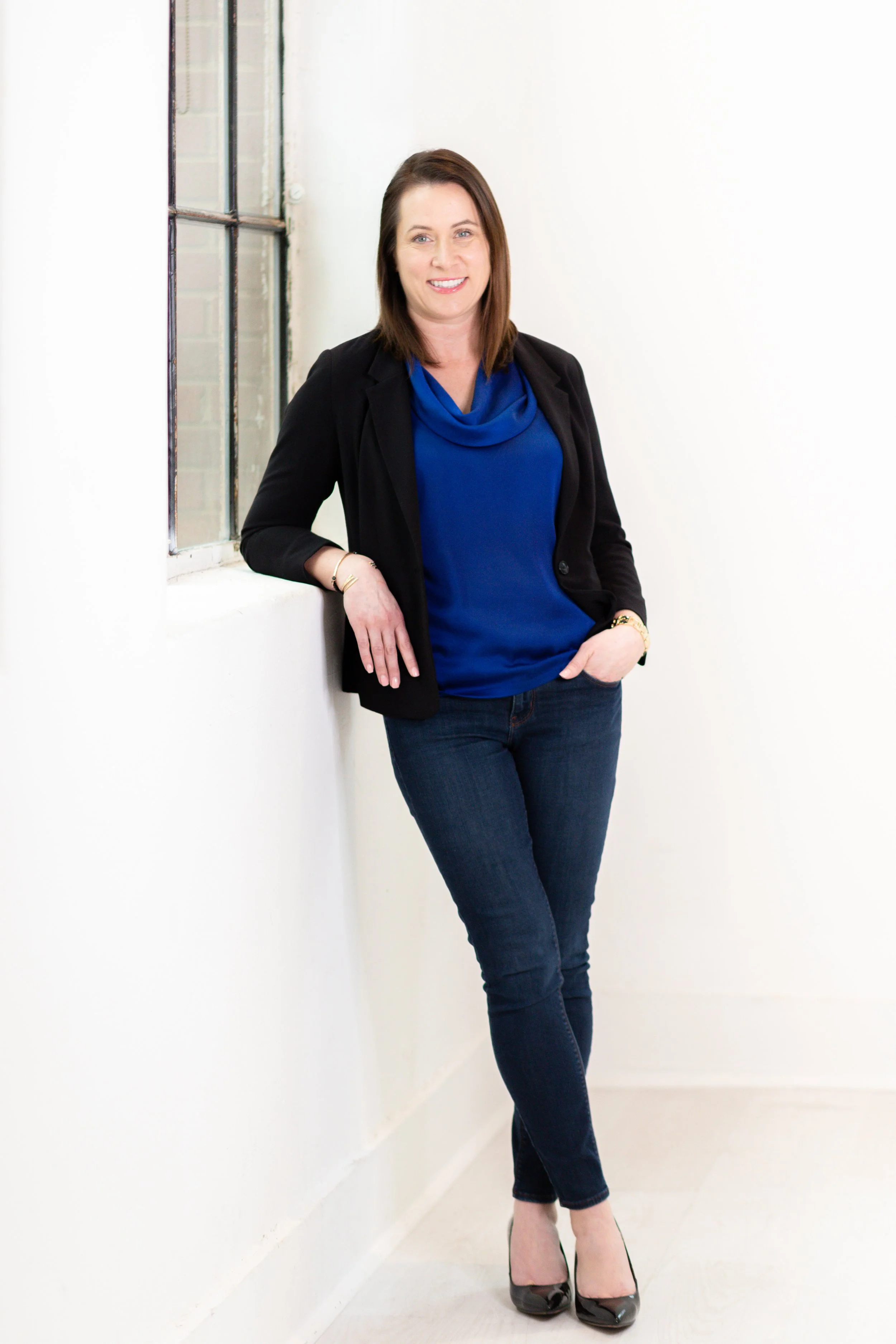 Rachel Gibson Headshot Mini Session-7.jpg