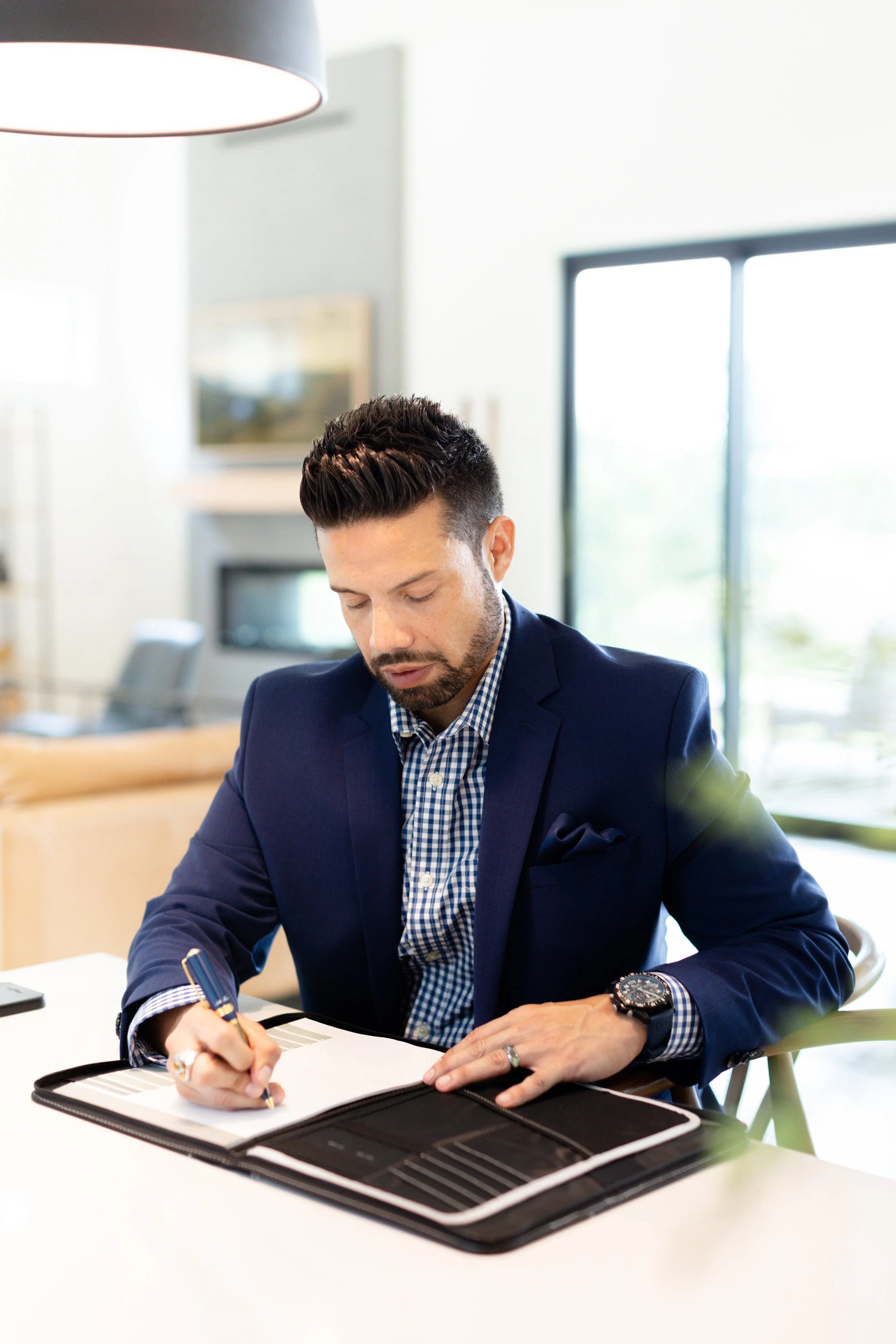 Gustavo Farrach Branding Session-64.jpg