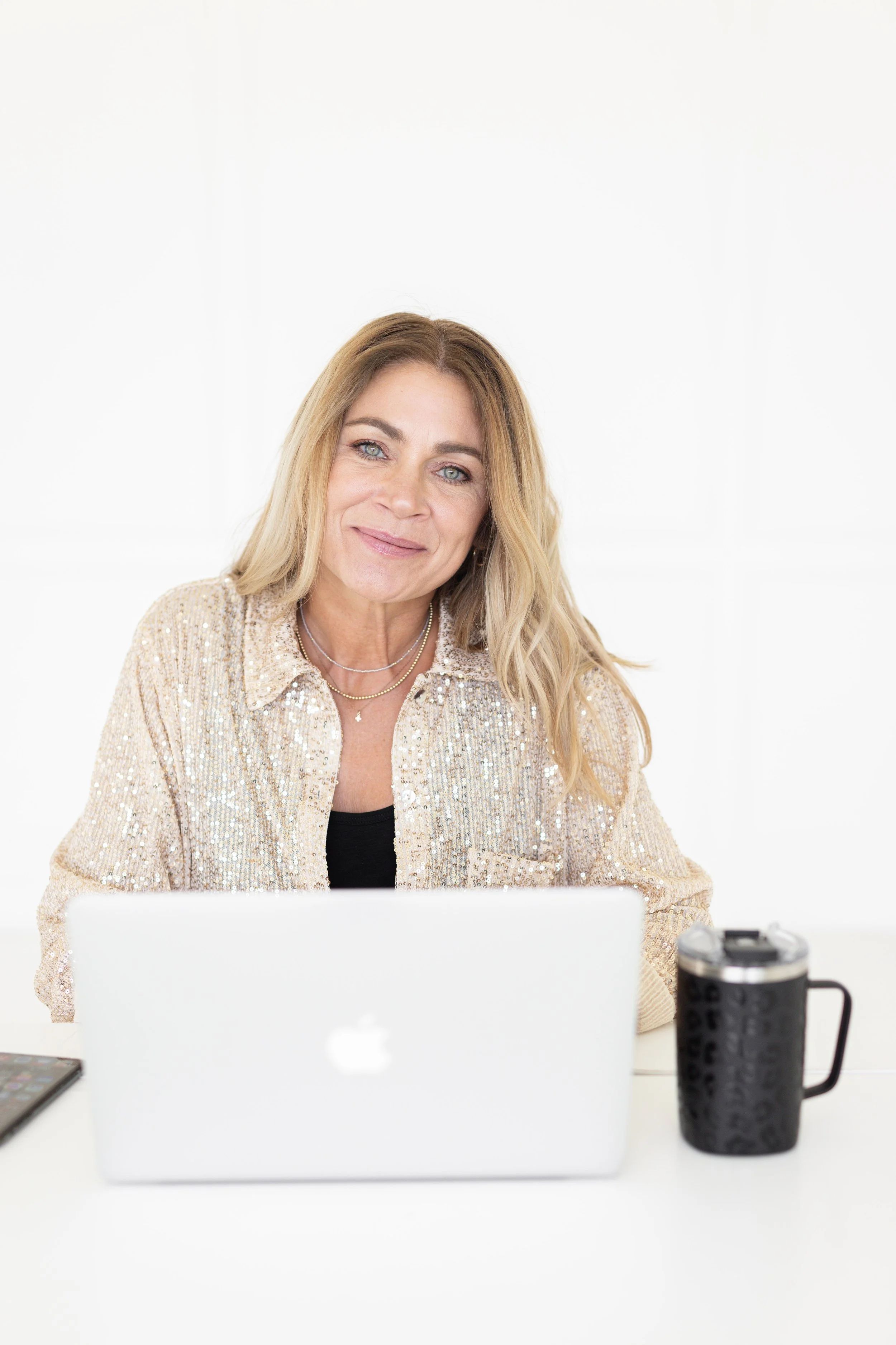 Vicki Robinson Mini Branding Session-24.jpg