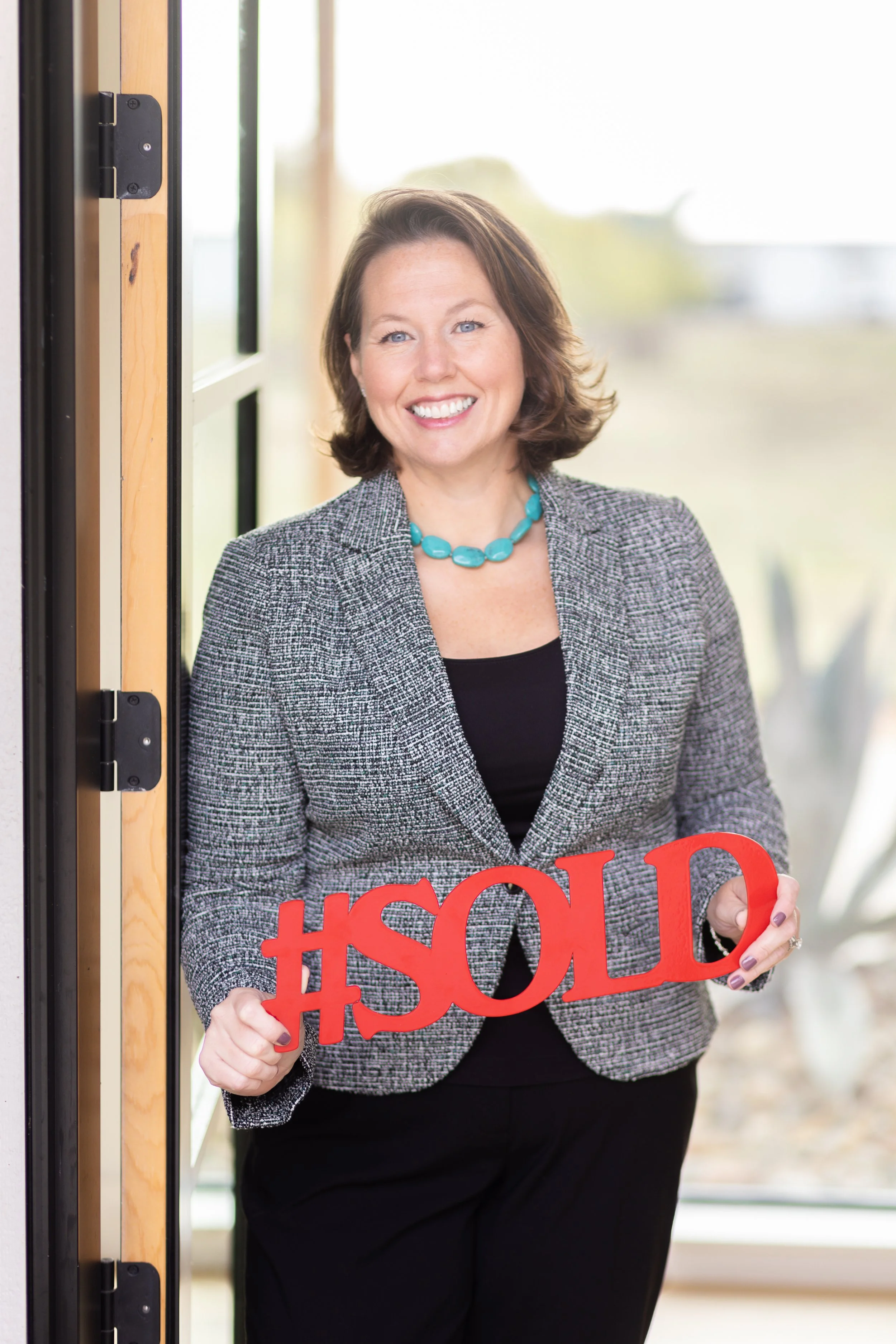 Tiana Weber Branding Session reedit-91.jpg